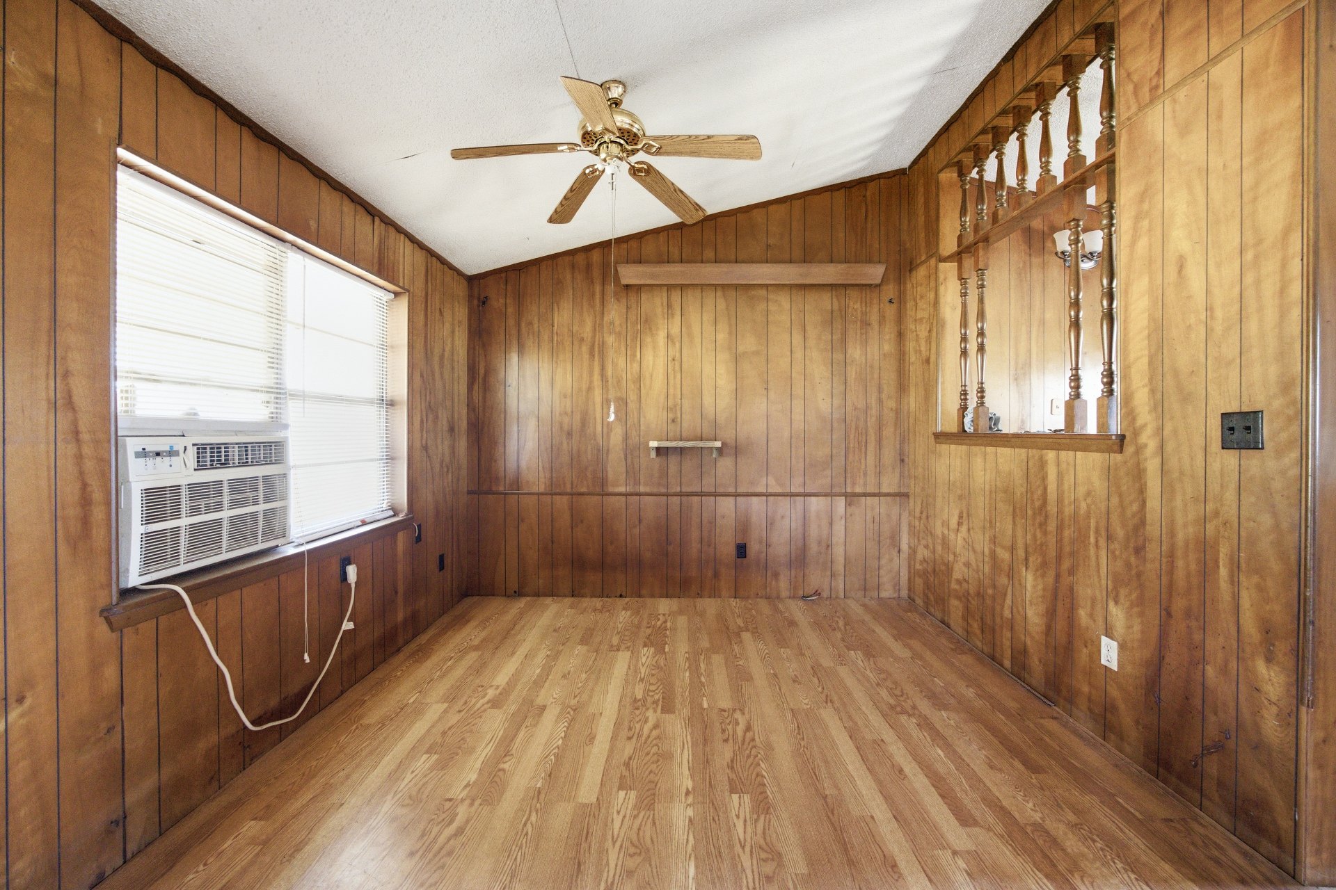 1069 N Coal Creek Road Property Photo 7