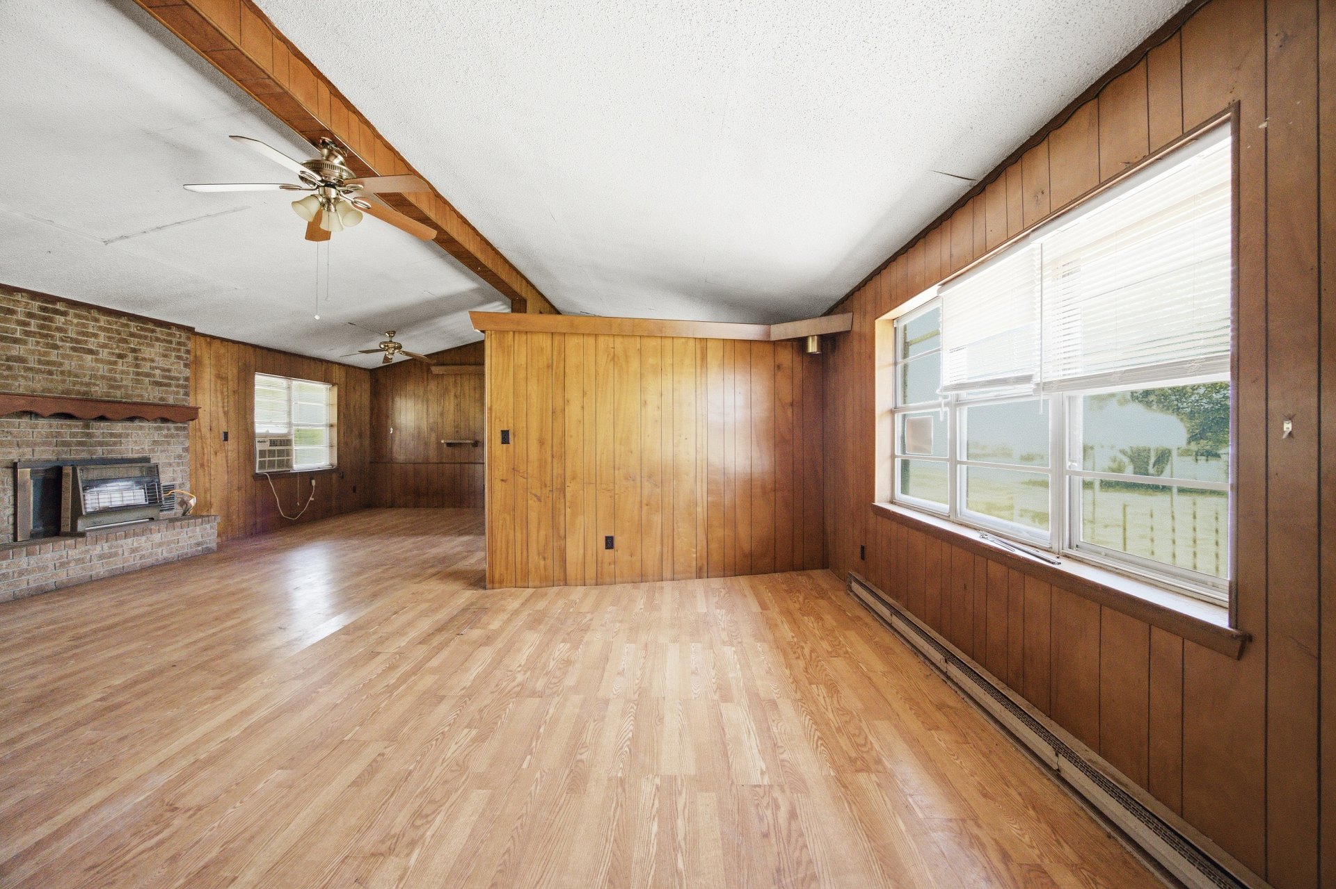 1069 N Coal Creek Road Property Photo 9