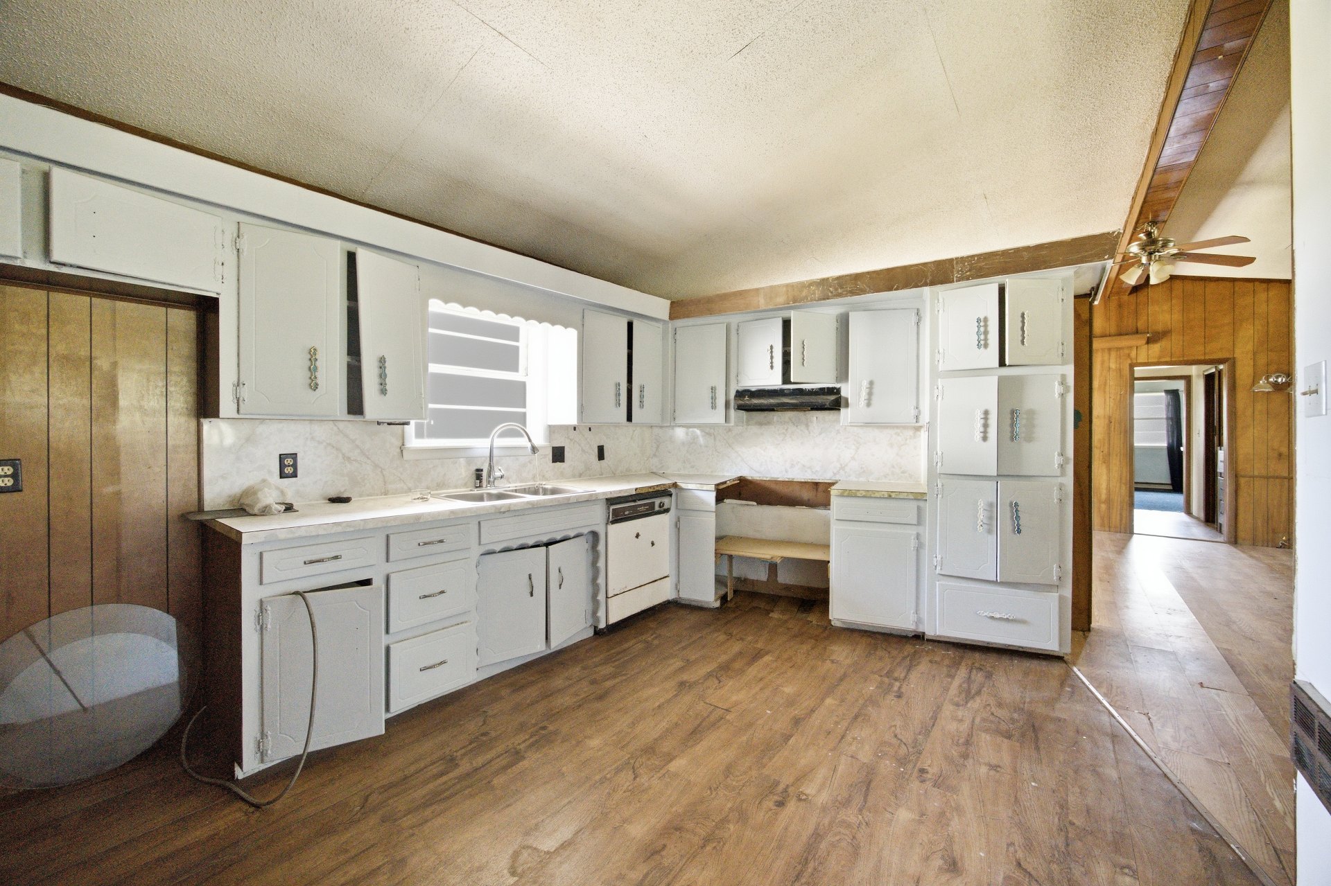 1069 N Coal Creek Road Property Photo 11