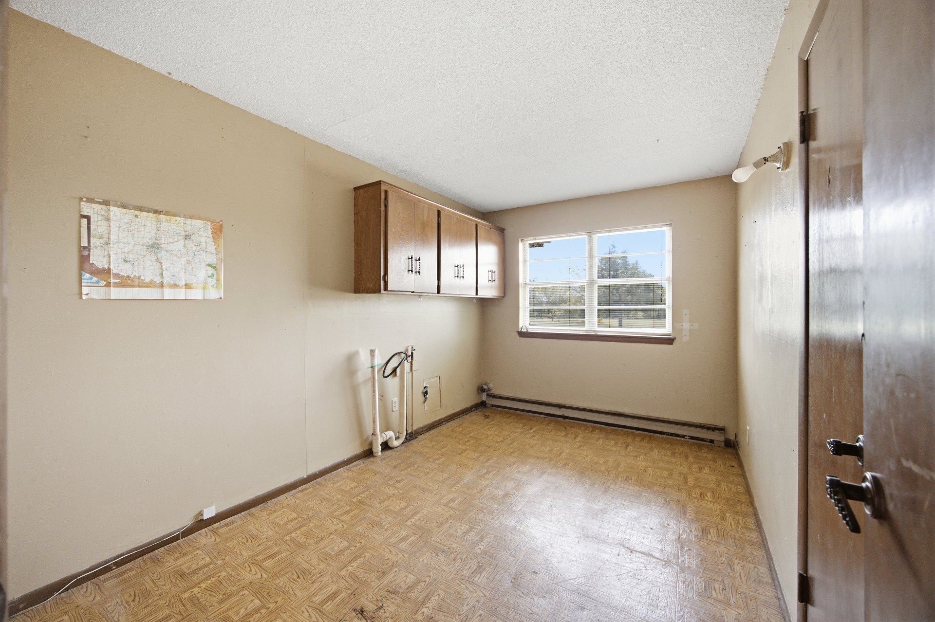 1069 N Coal Creek Road Property Photo 18