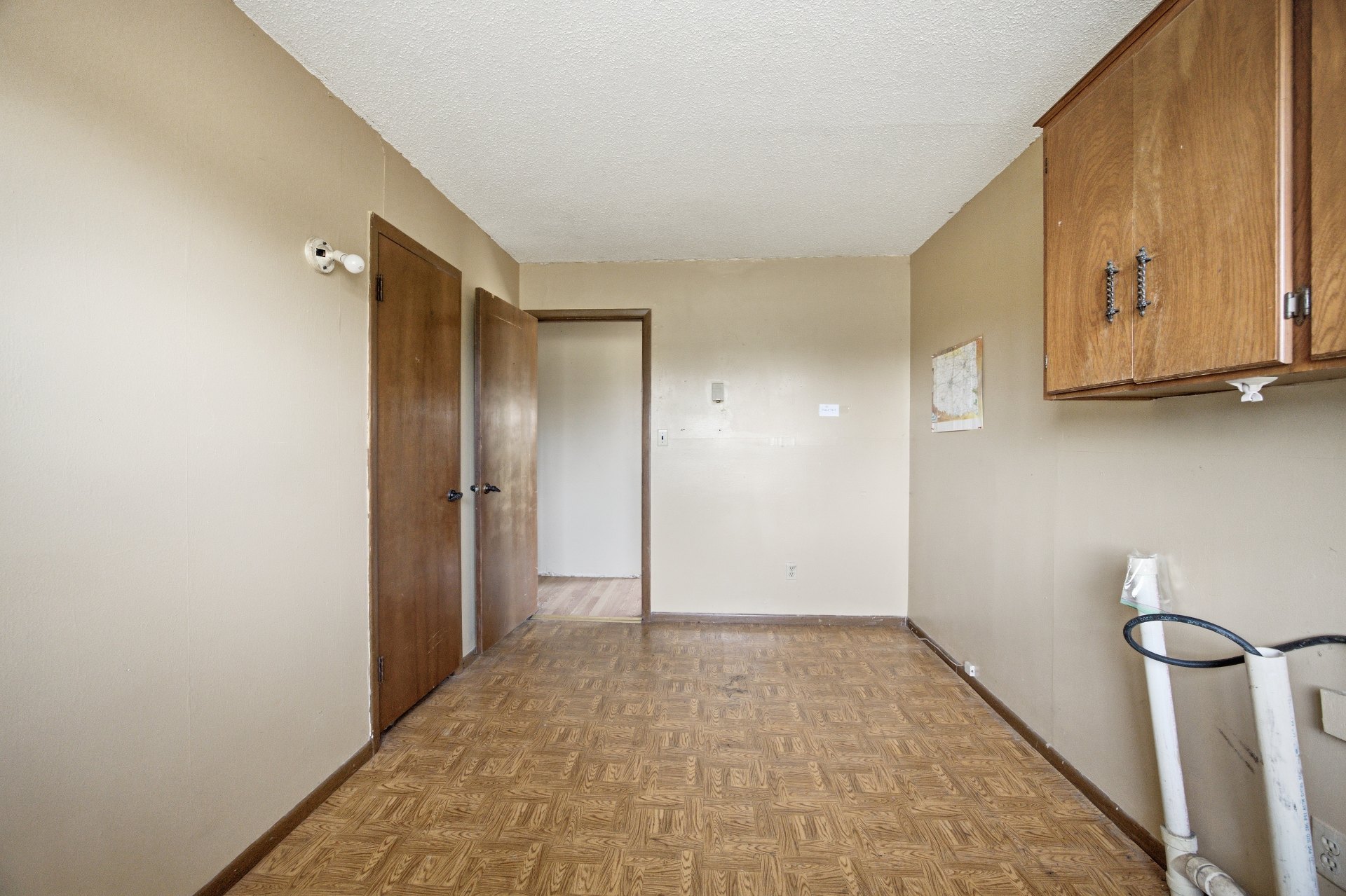 1069 N Coal Creek Road Property Photo 20