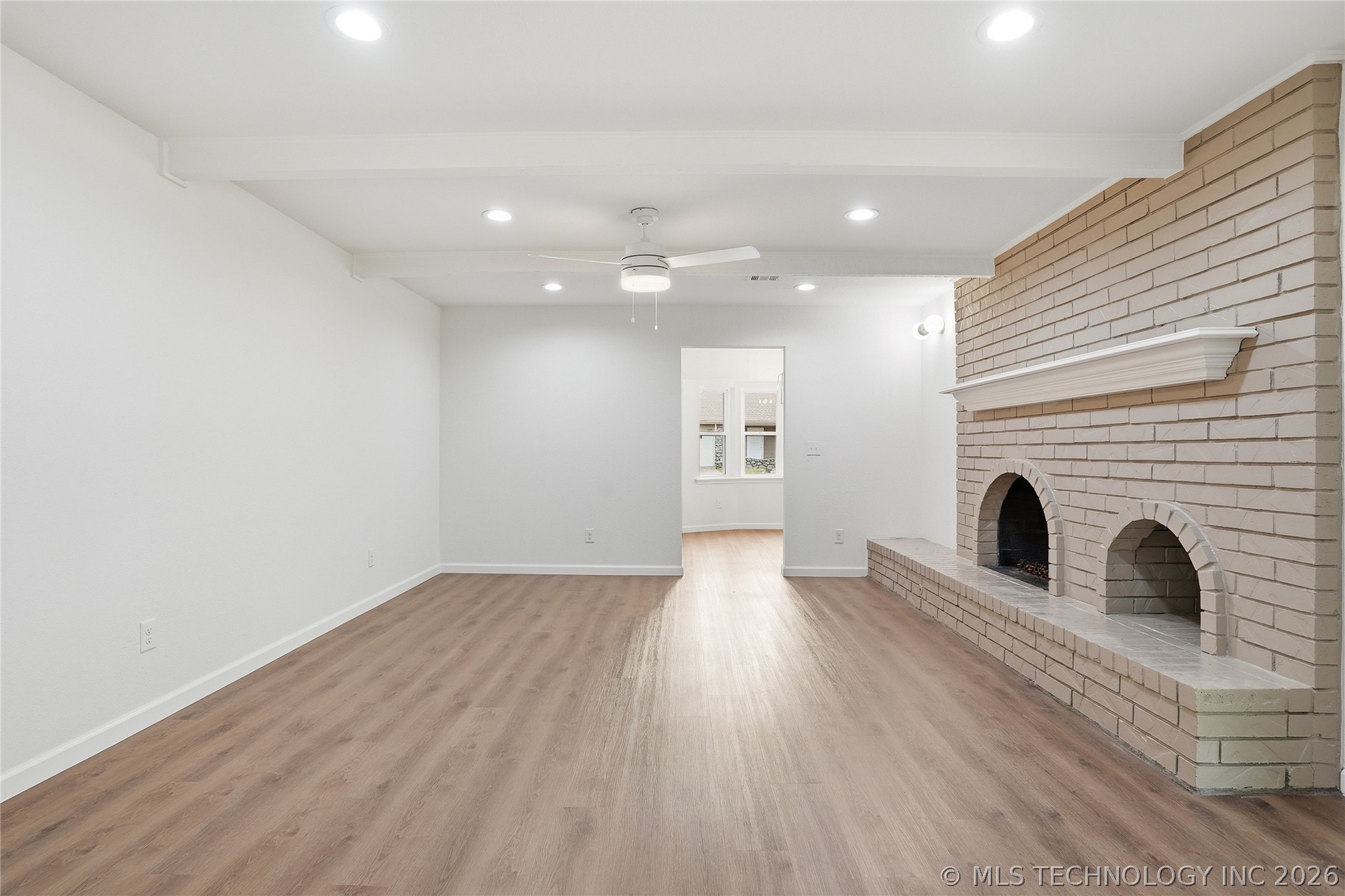 4001 S Maple Avenue Property Photo 19