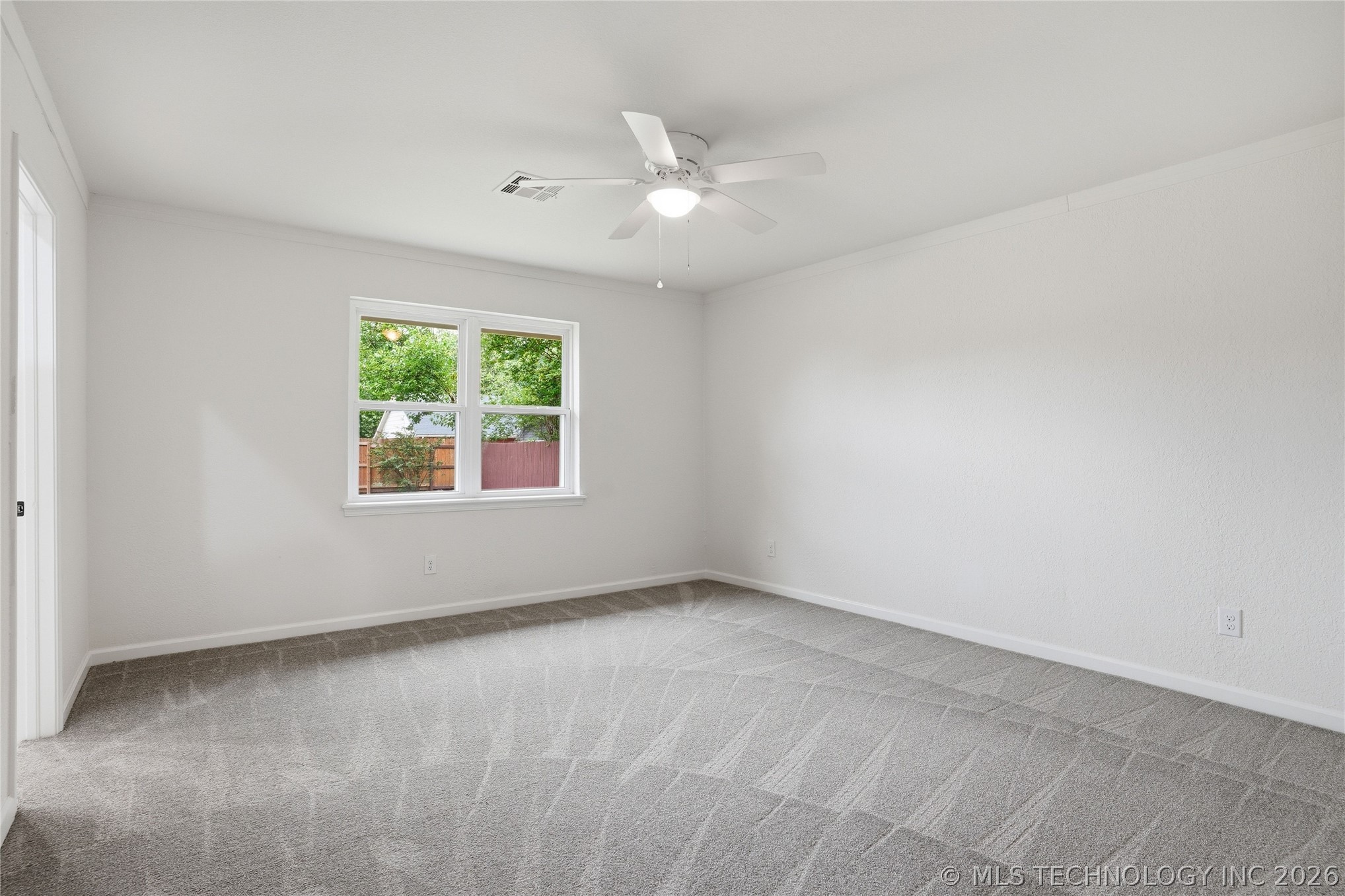 4001 S Maple Avenue Property Photo 29