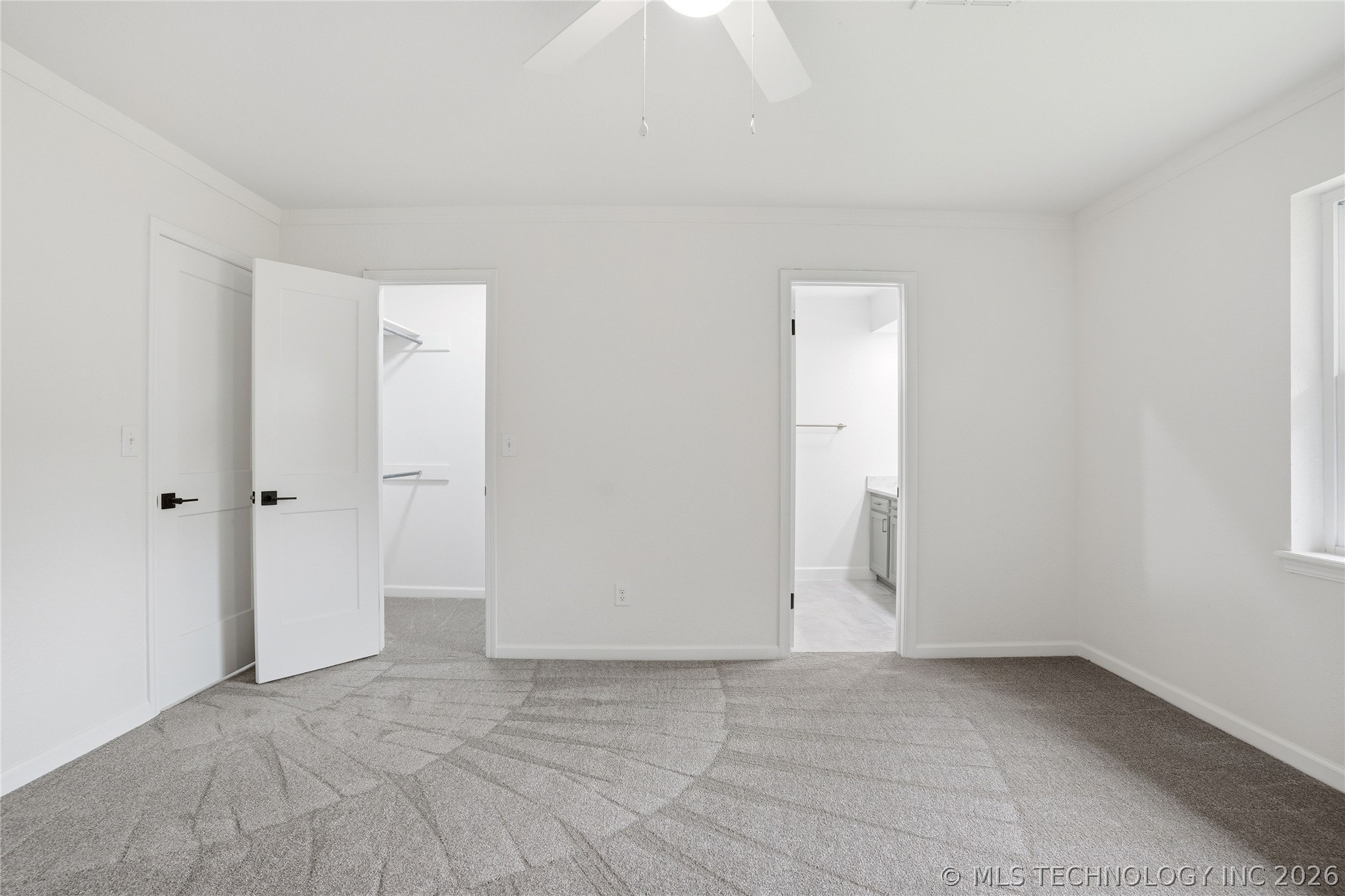 4001 S Maple Avenue Property Photo 30