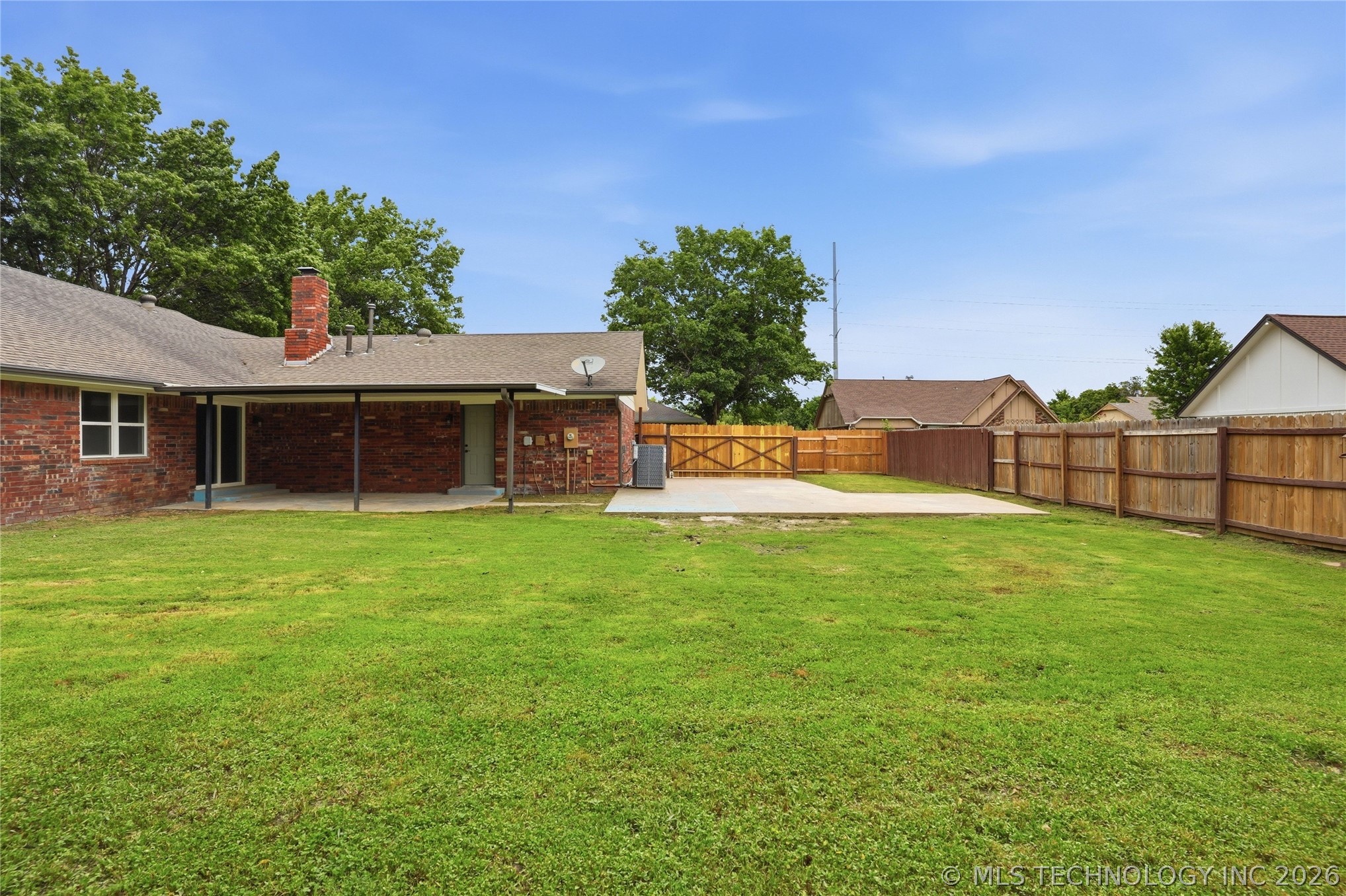 4001 S Maple Avenue Property Photo 40