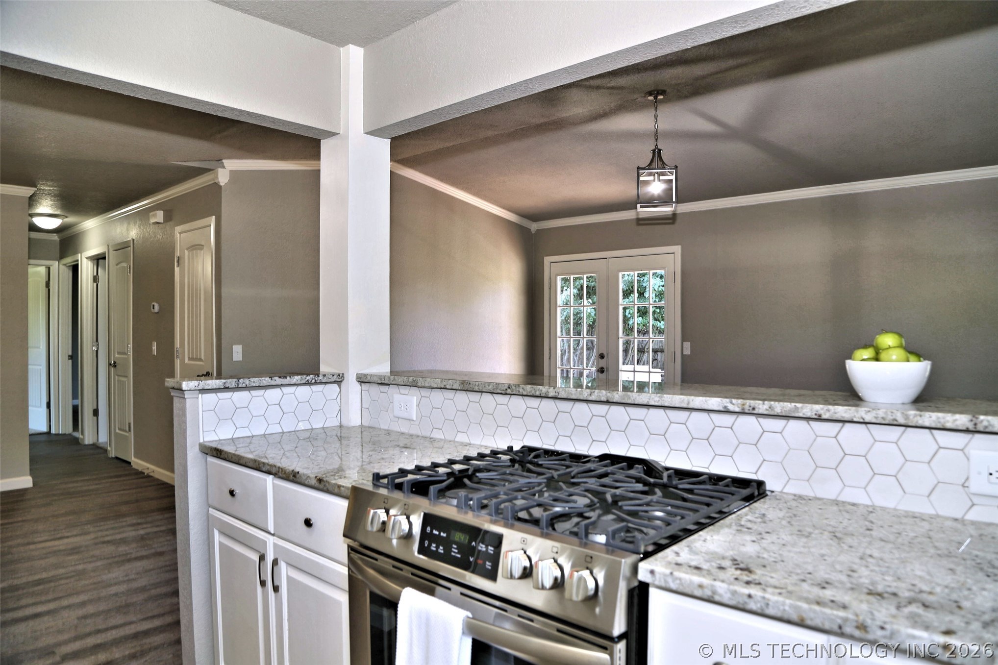 1262 E 140th Street Property Photo 13