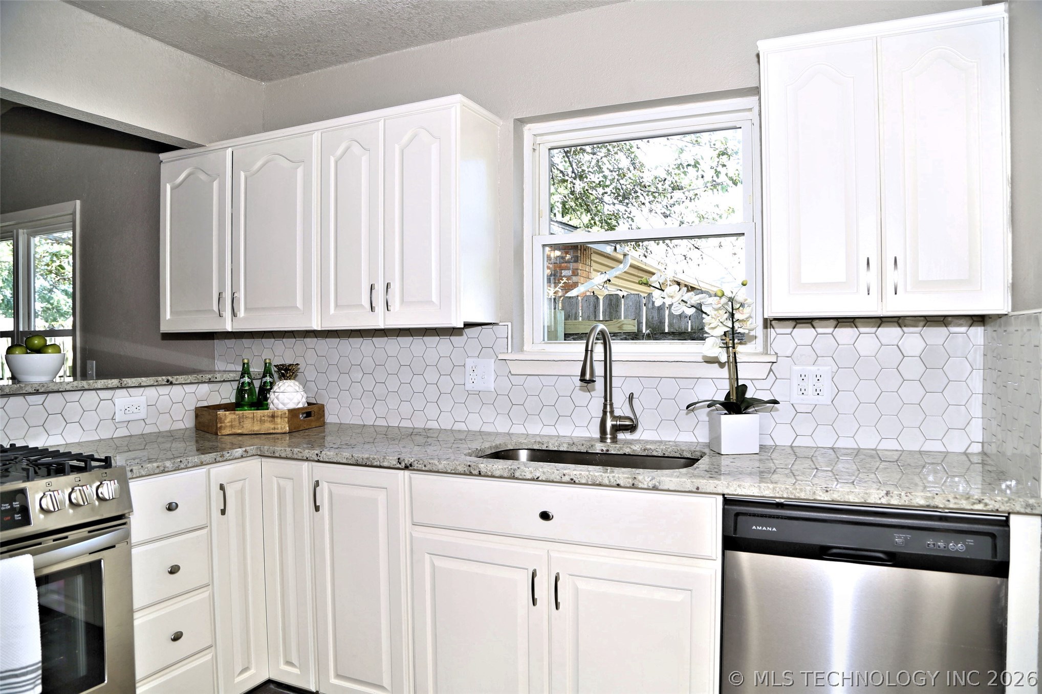 1262 E 140th Street Property Photo 16