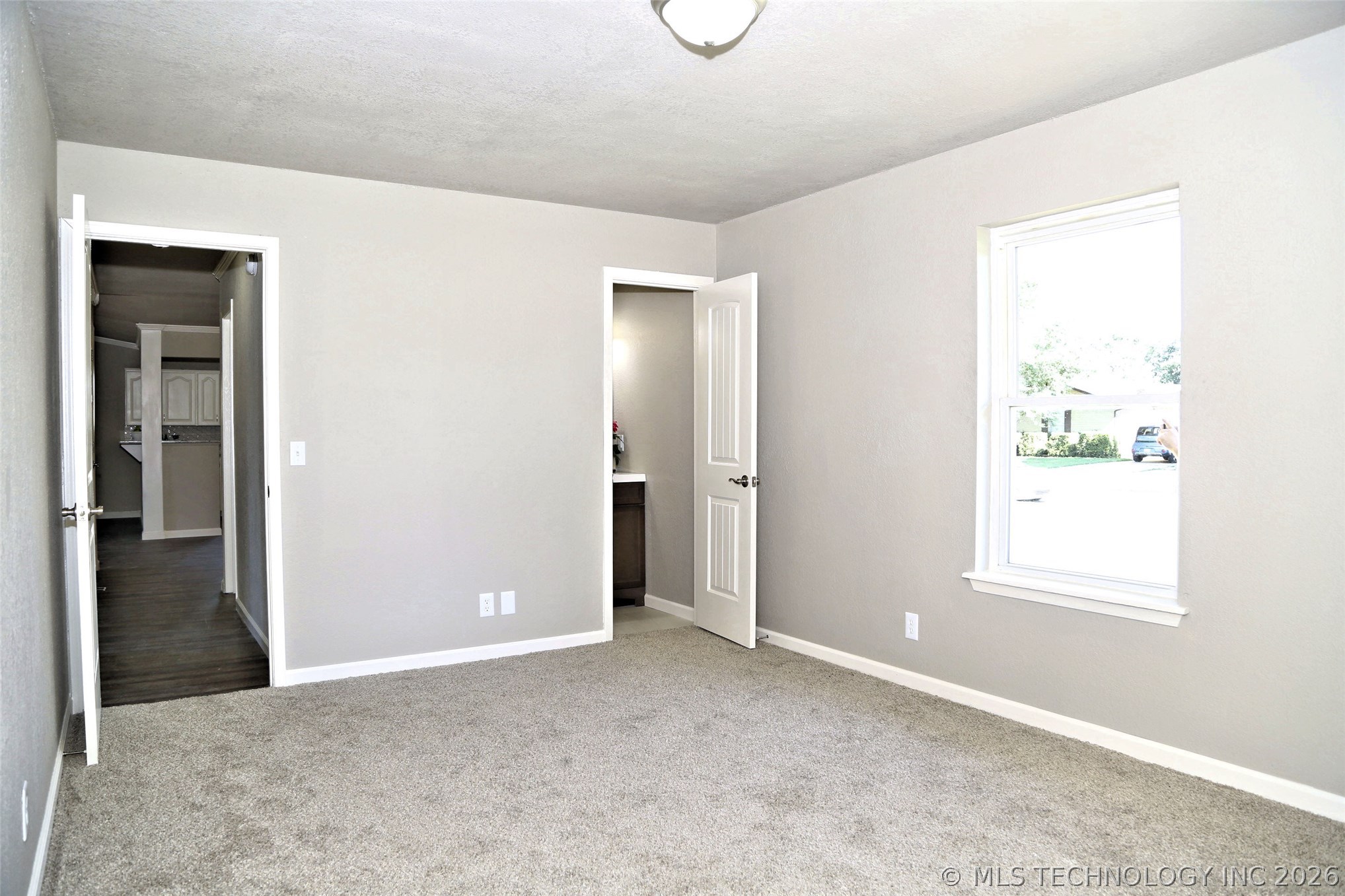 1262 E 140th Street Property Photo 20