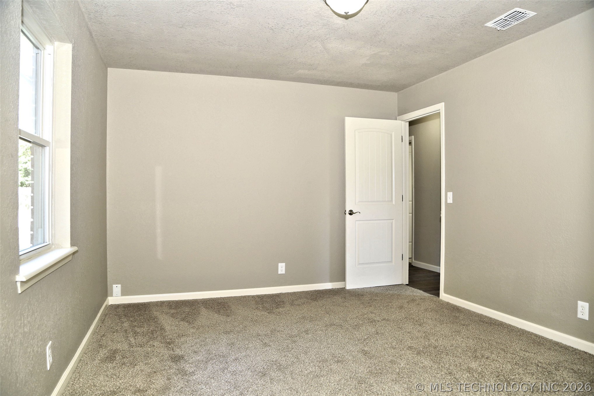 1262 E 140th Street Property Photo 25