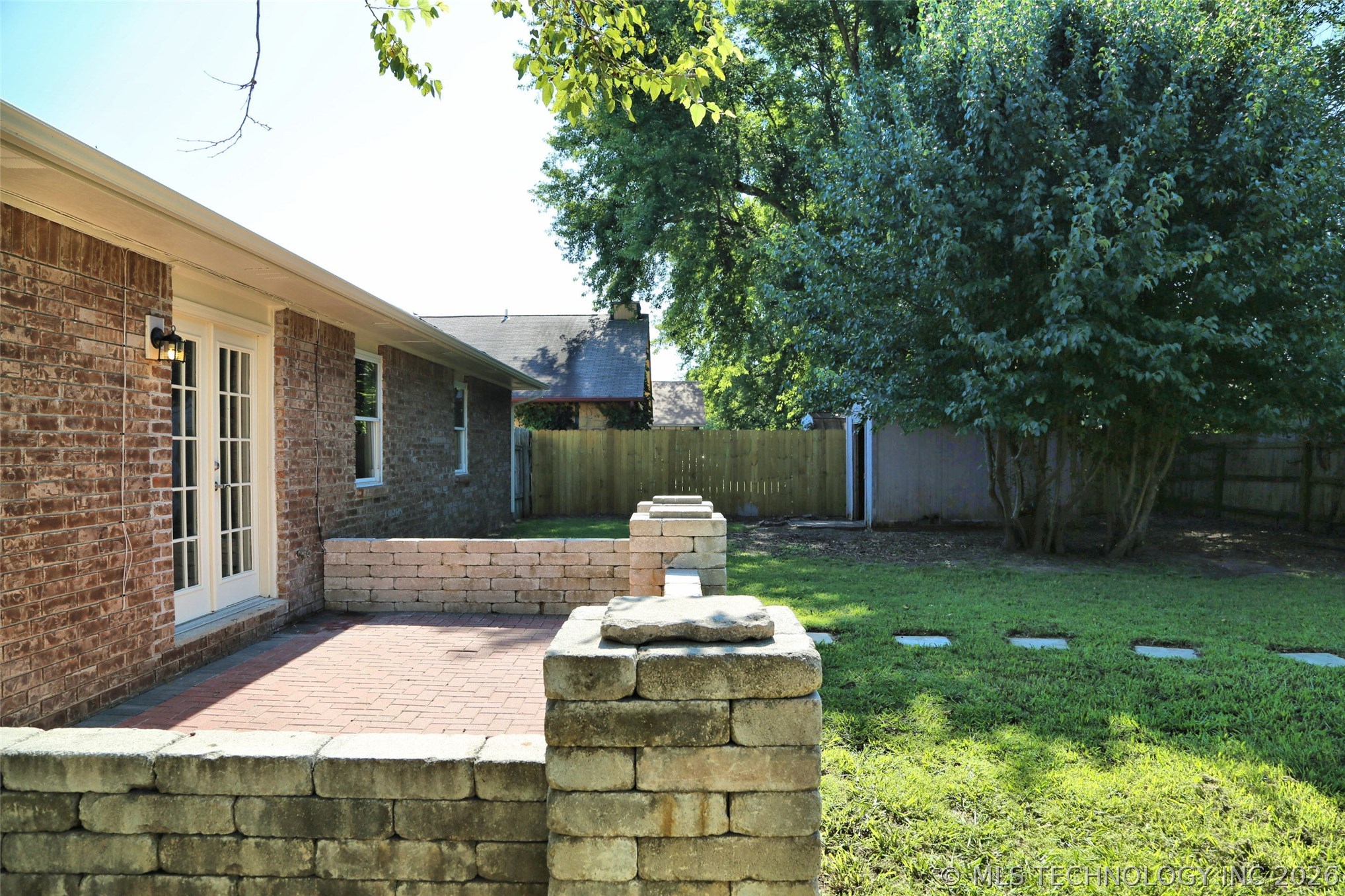 1262 E 140th Street Property Photo 32