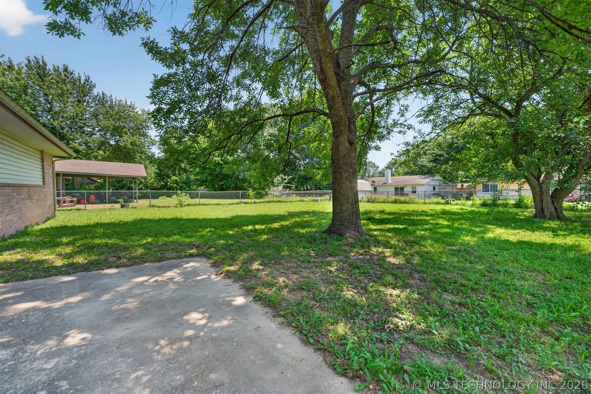 28612 E 138th Street S Property Photo 4