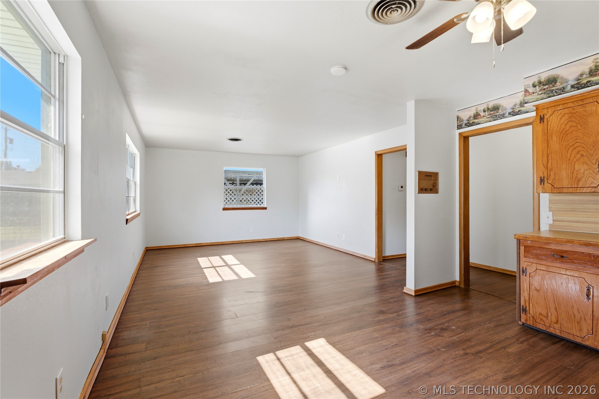 705 S State Street Property Photo 3