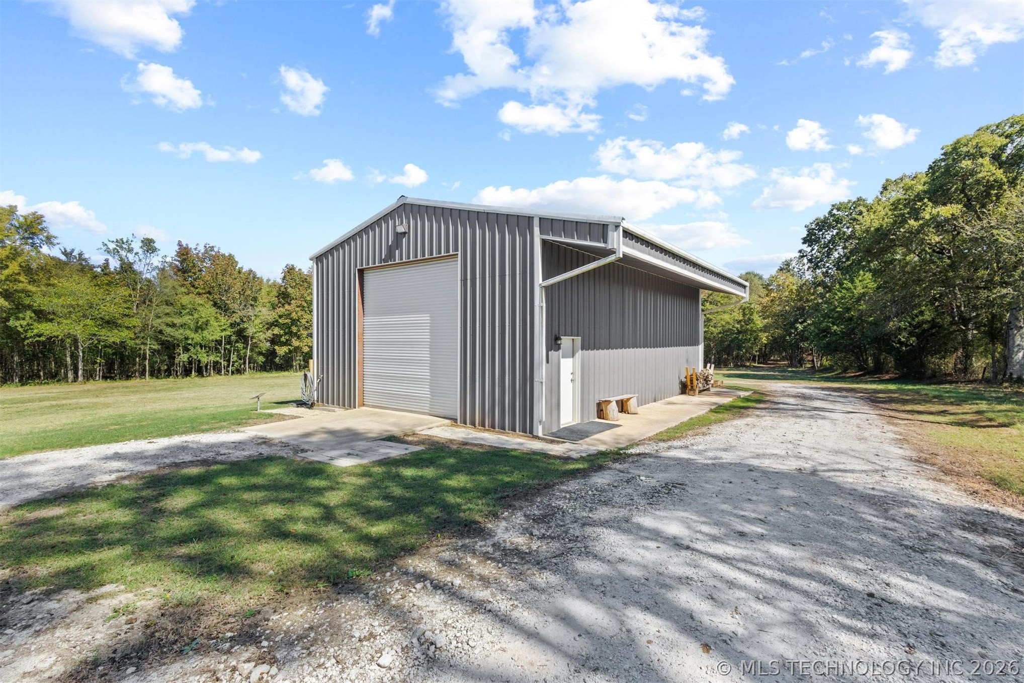 1552 Green Acres Road Property Photo 23