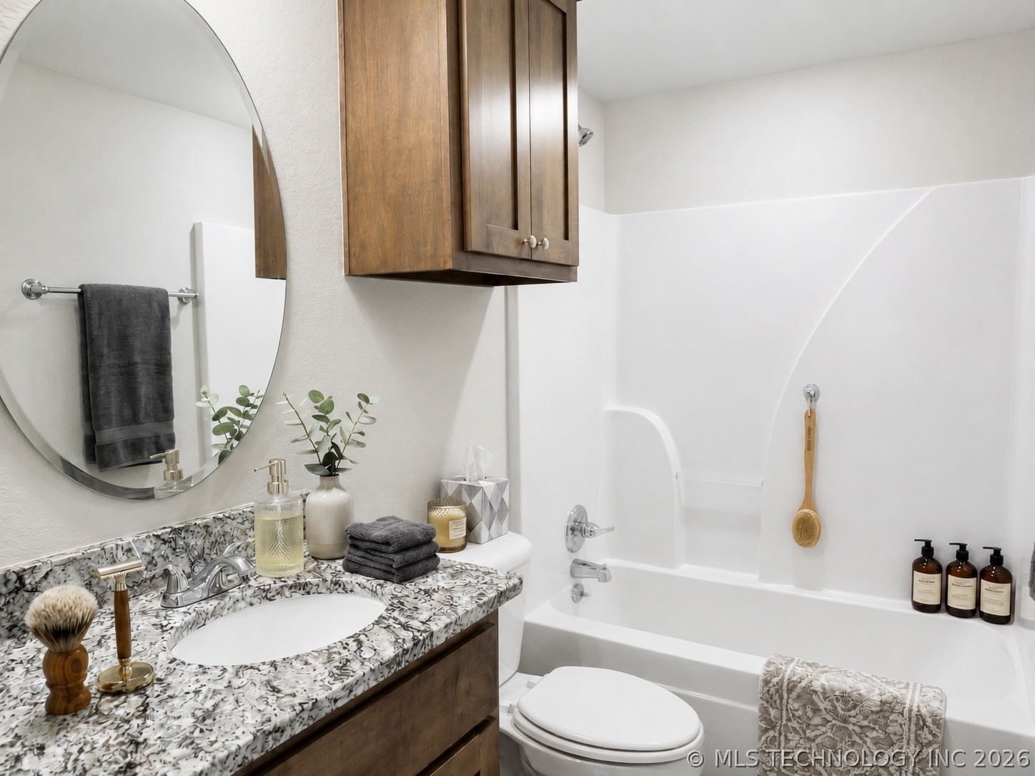29 Huntington Beach Drive Property Photo 8