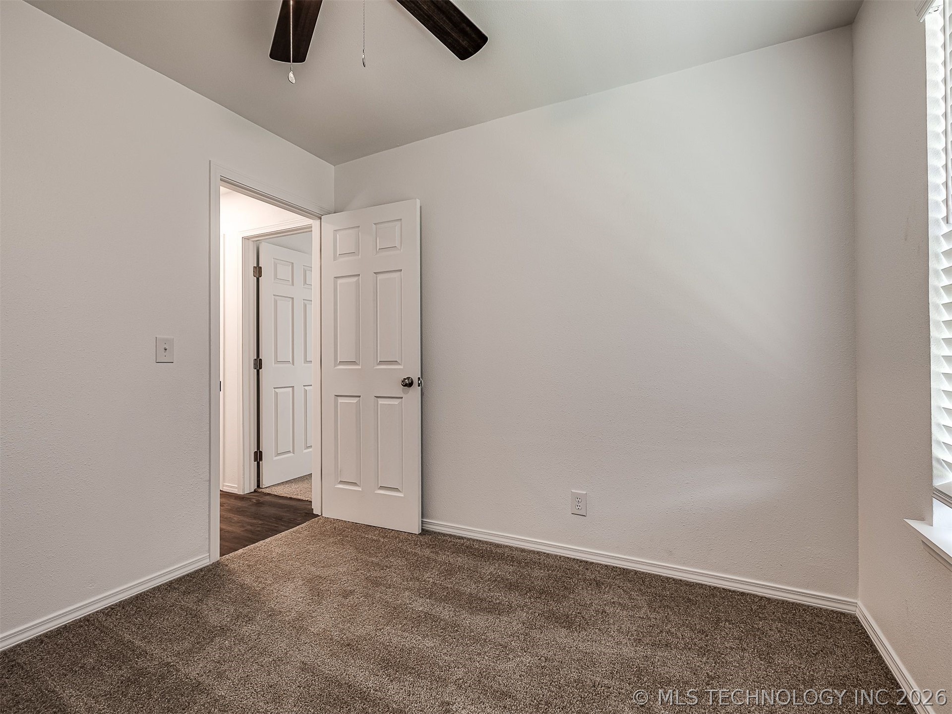 4305 S 1st Place Property Photo 33