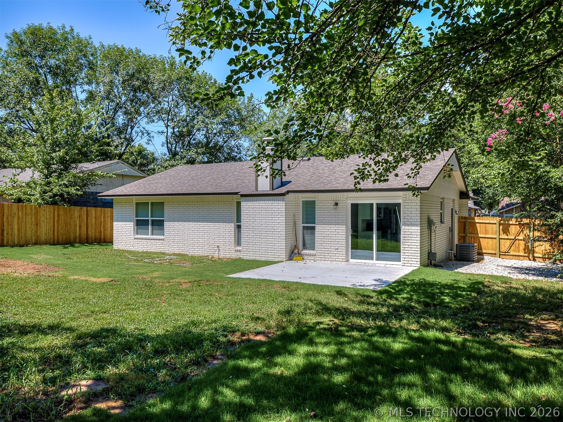 4305 S 1st Place Property Photo 45