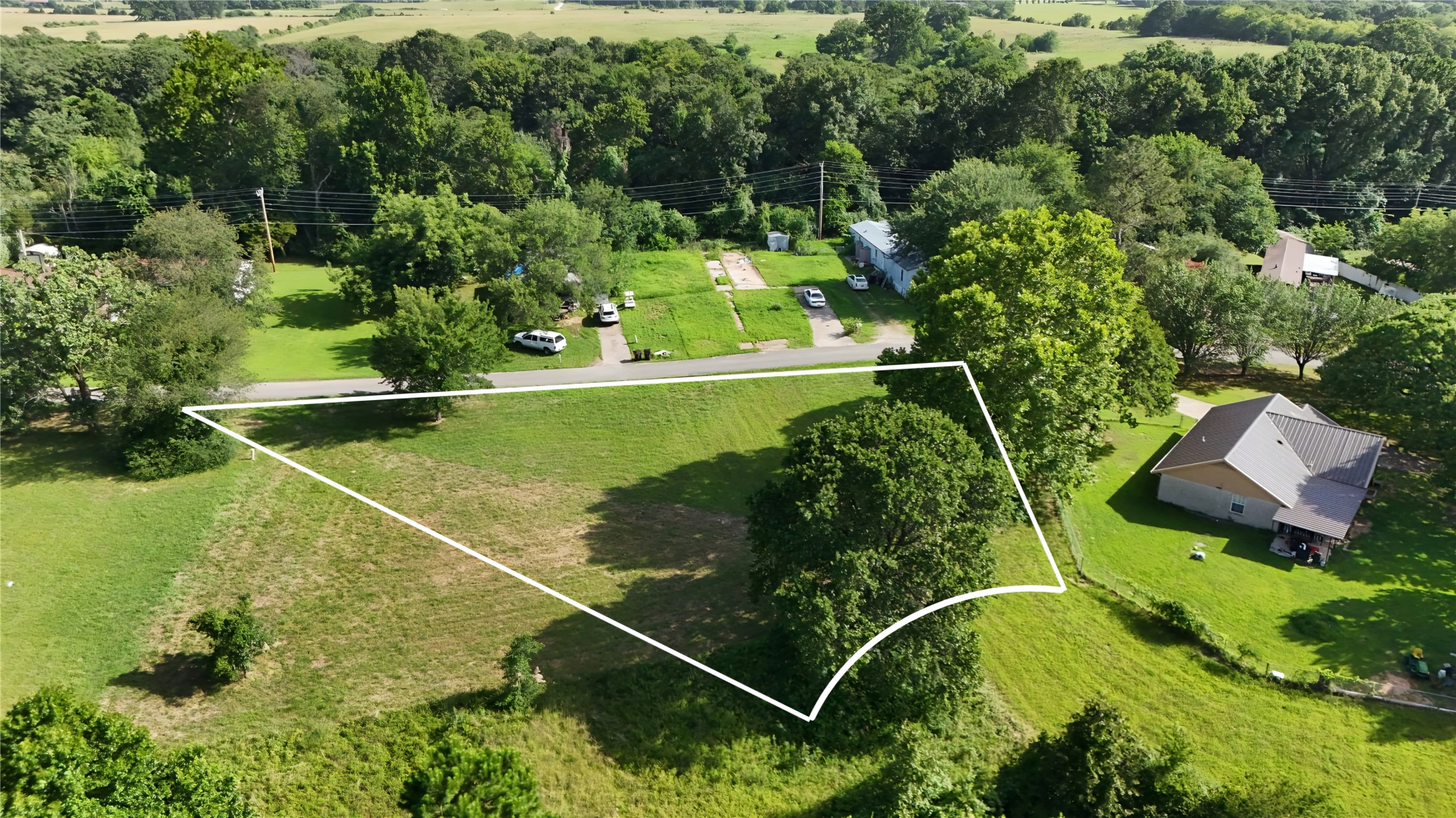 1946 Coon Creek Drive Property Photo 1