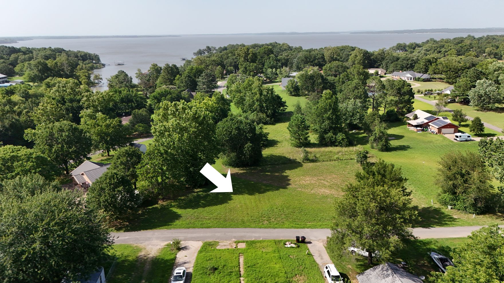 1946 Coon Creek Drive Property Photo 3