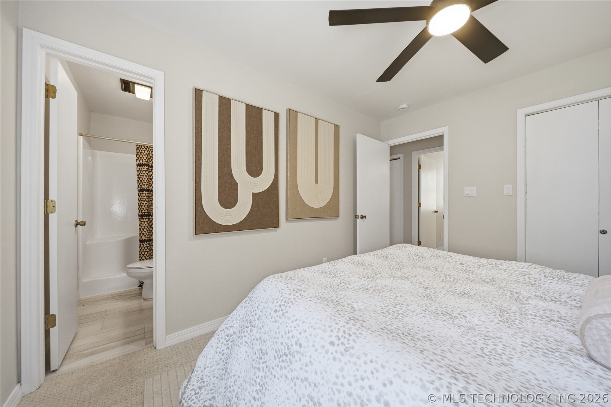 1819 S Overlook Drive Property Photo 11