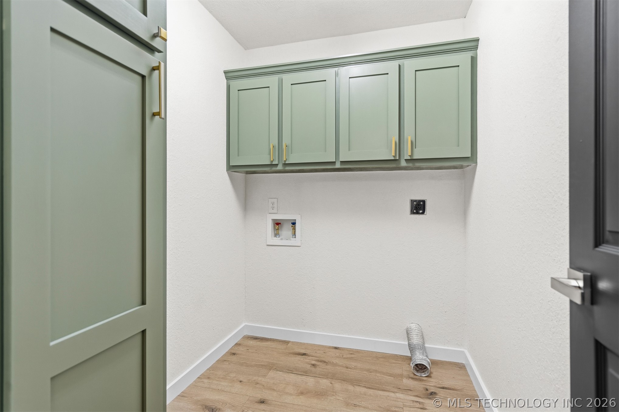 1604 Southern Hills Property Photo 24