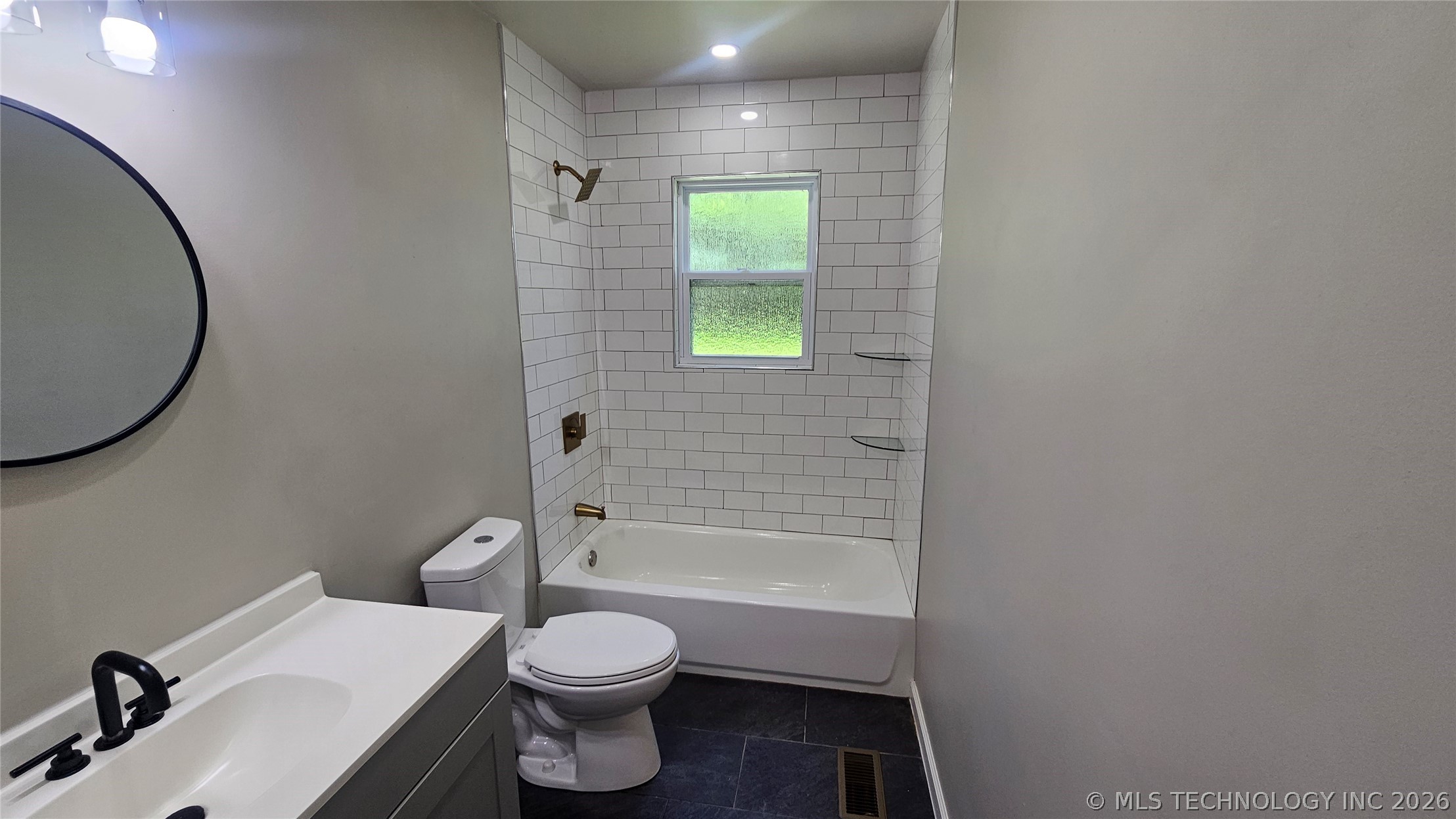 8121 E 124th Street S Property Photo 23