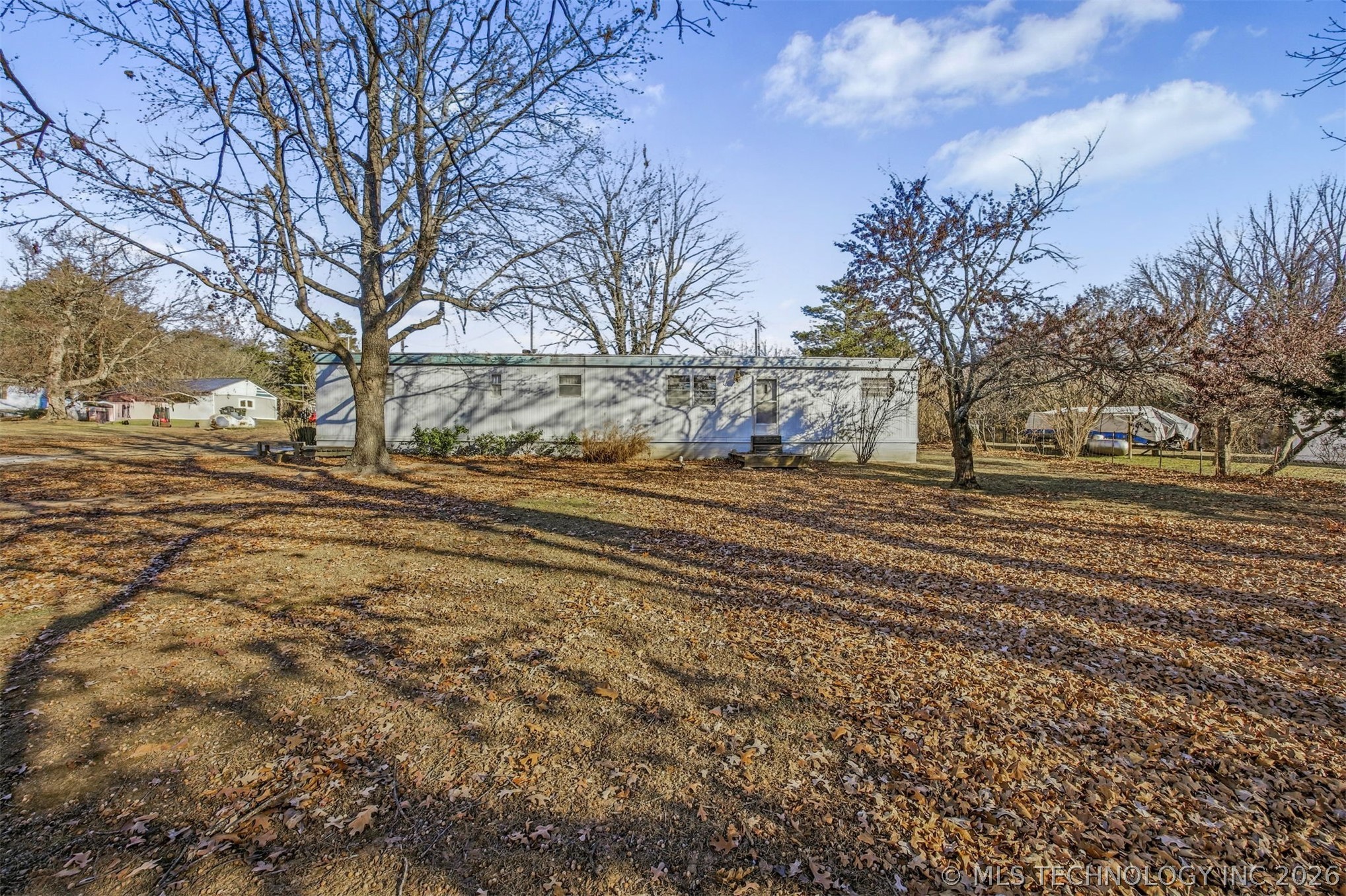 1891 N Lewis Lane Property Photo 3