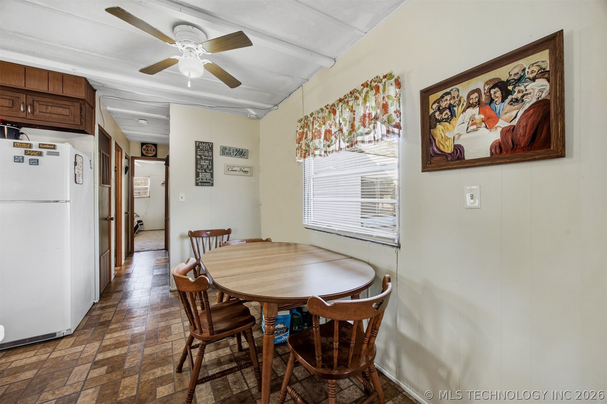 1891 N Lewis Lane Property Photo 12