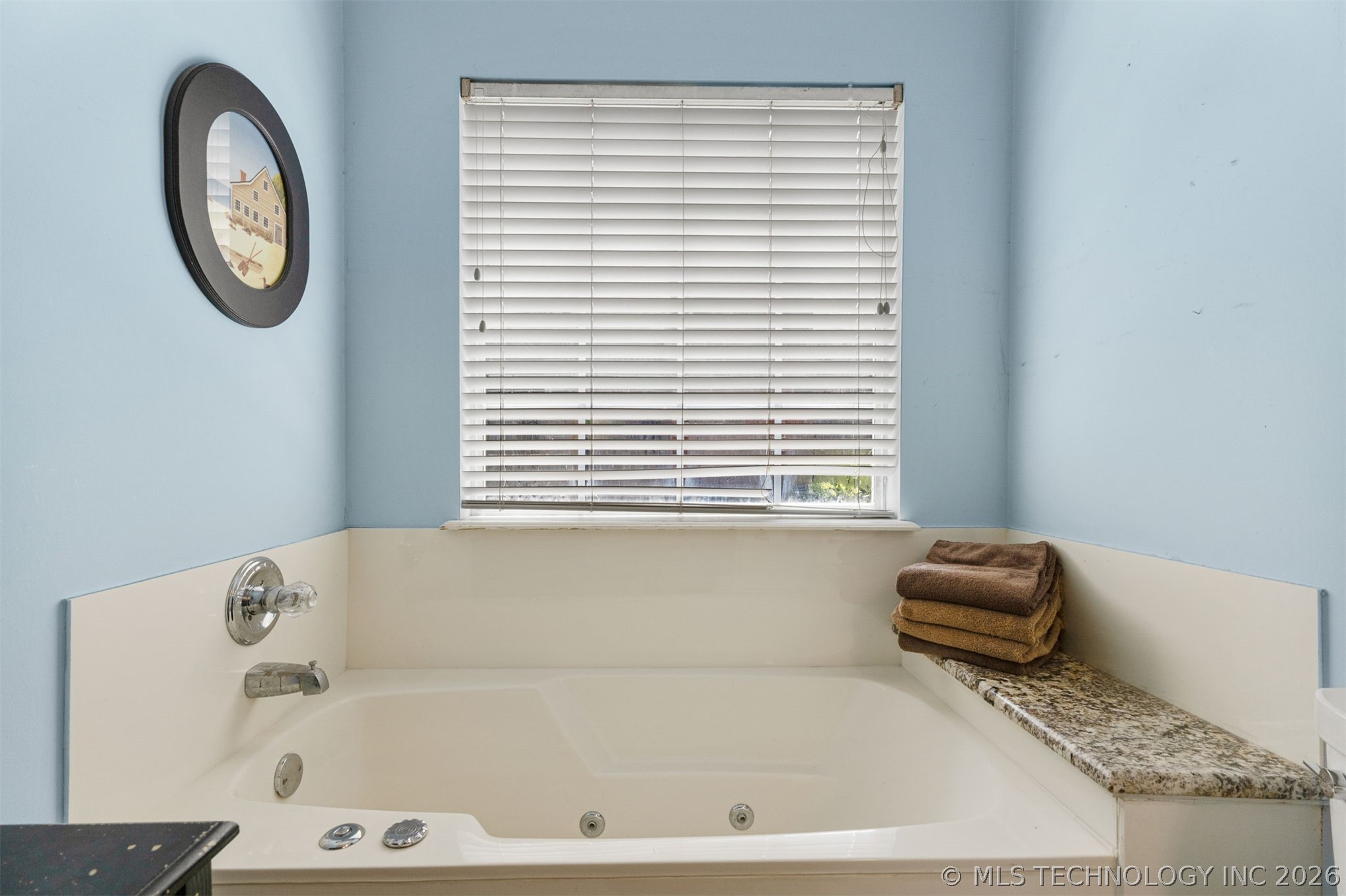 8105 S 86th Avenue Property Photo 45