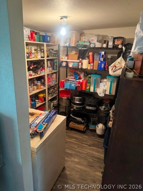929 Hoover Road Property Photo 38