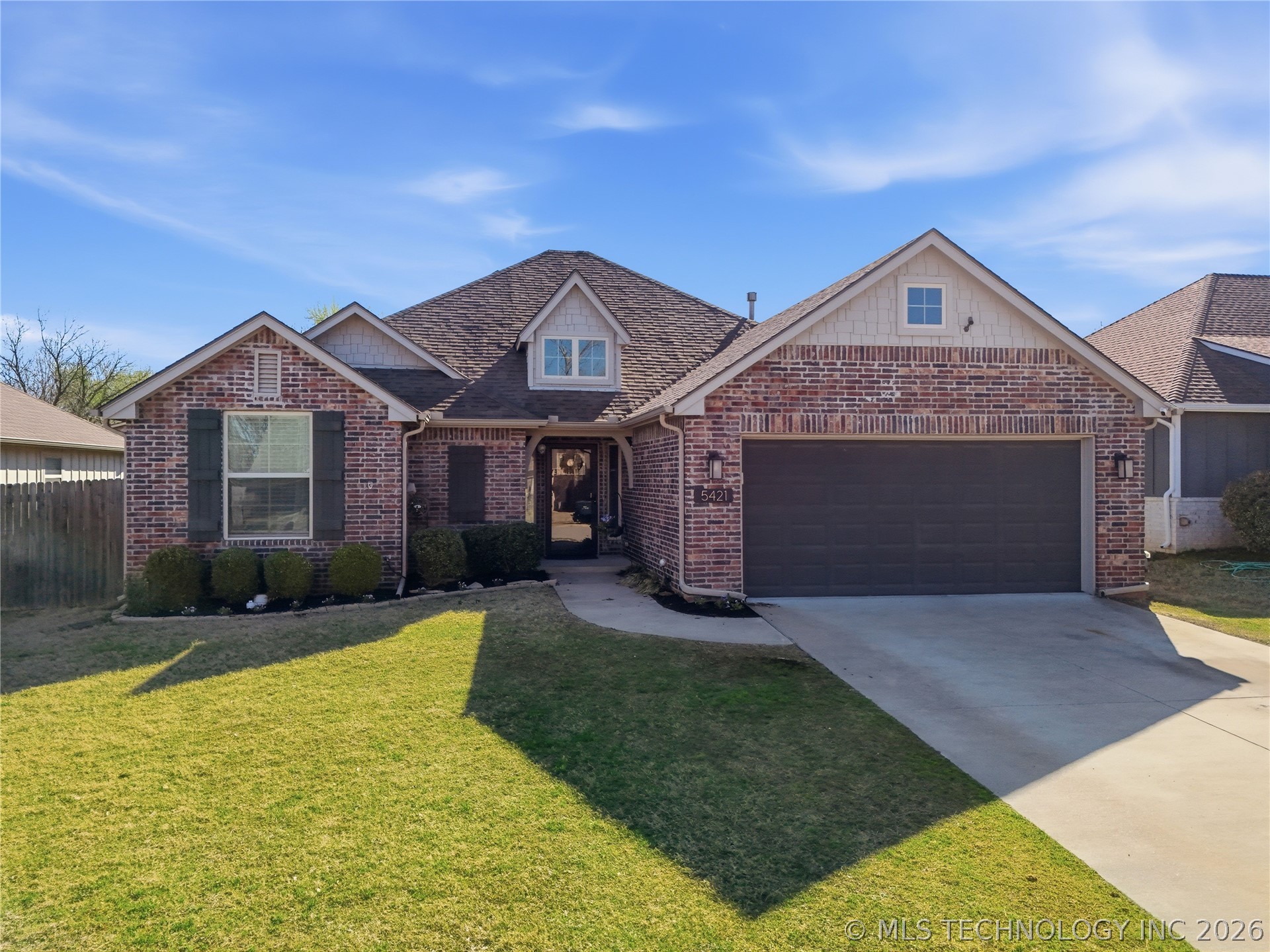 5421 Skylane Drive