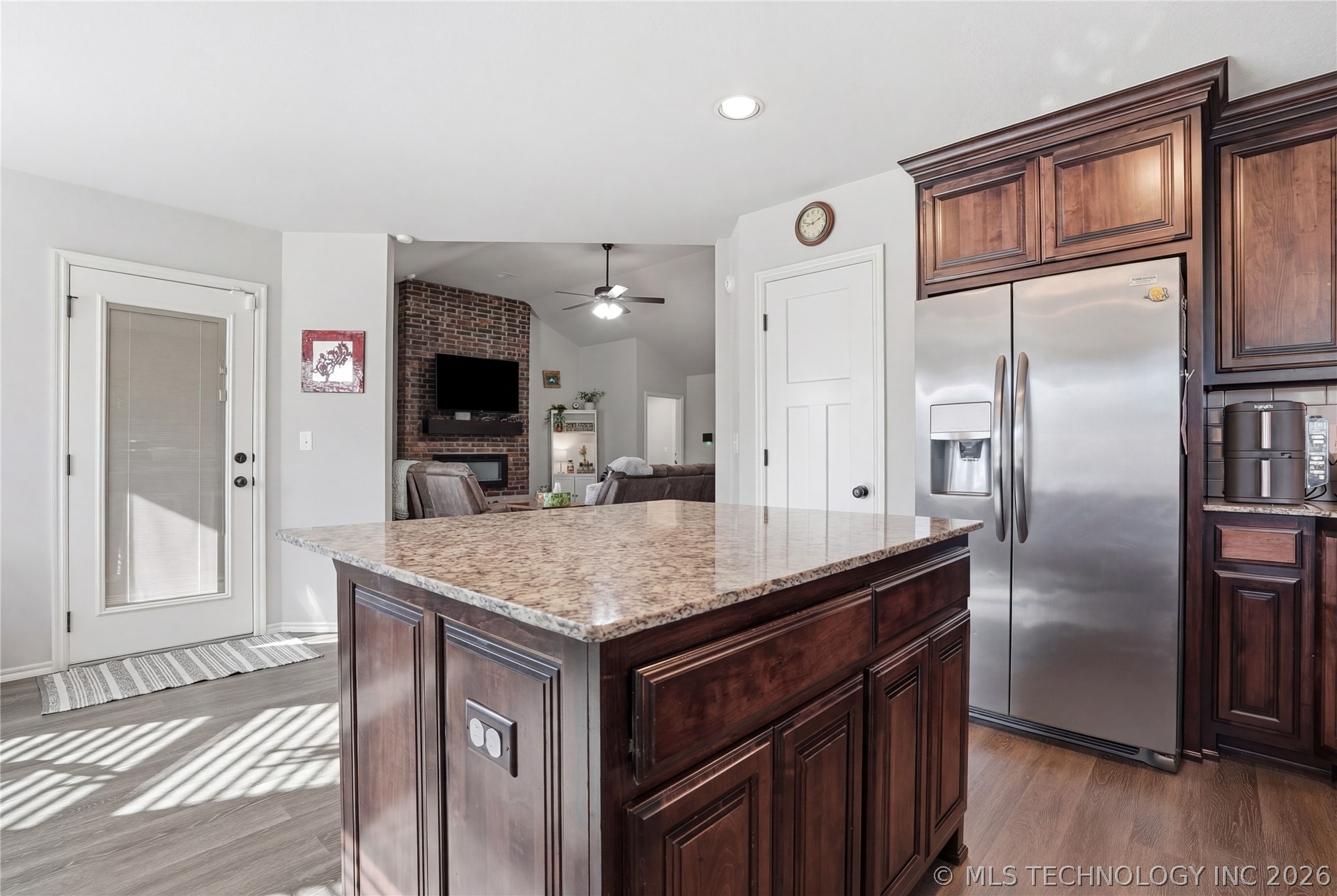 5421 Skylane Drive Property Photo 24
