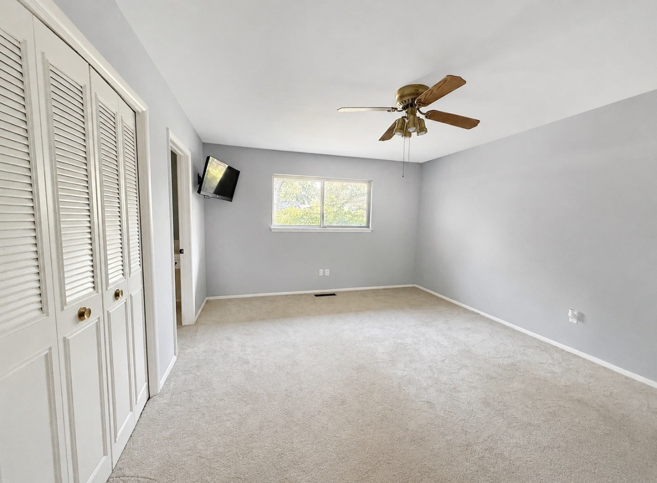 5511 S 66th East Avenue Property Photo 12