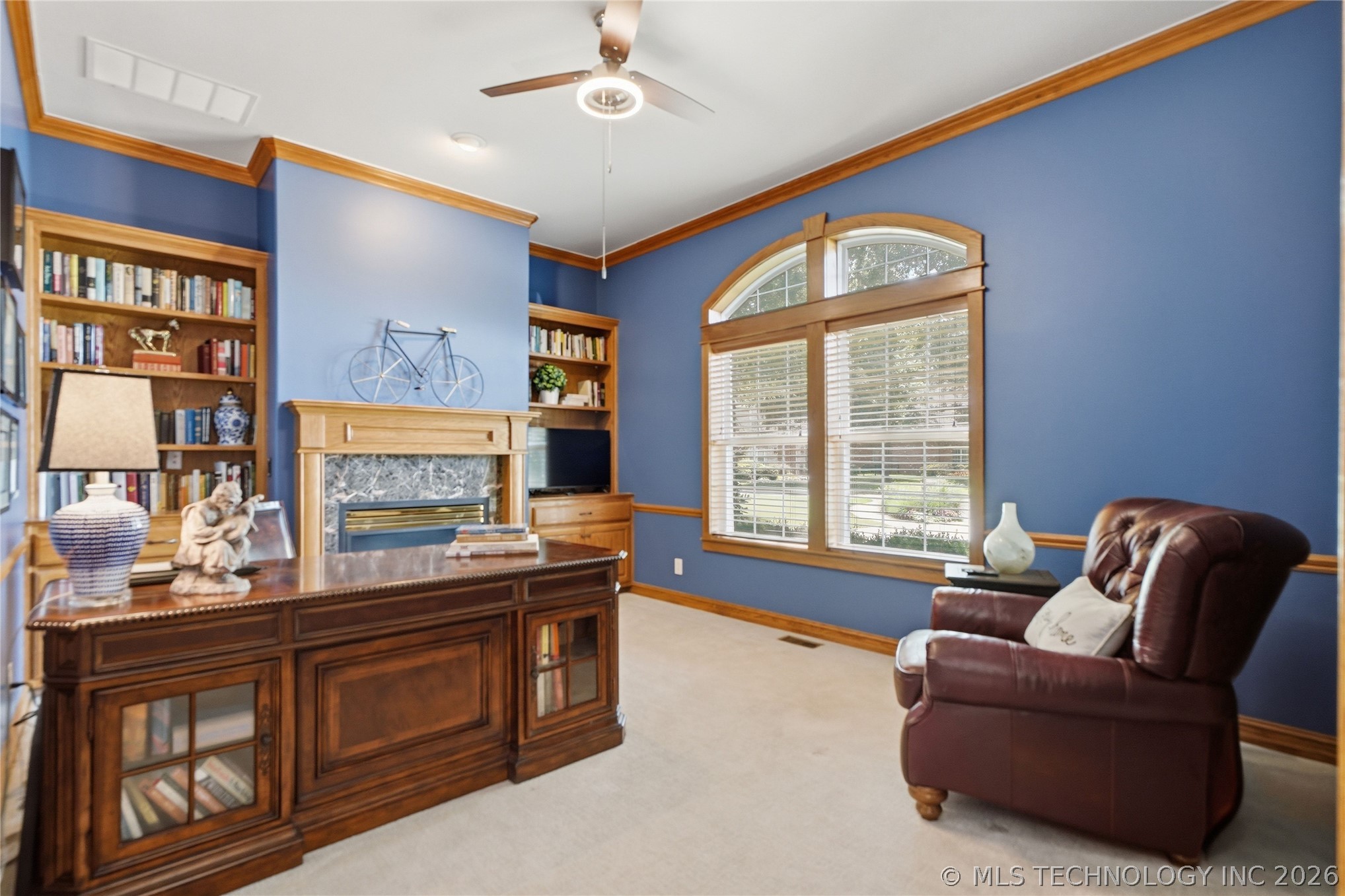 6008 W Phoenix Court Property Photo 8