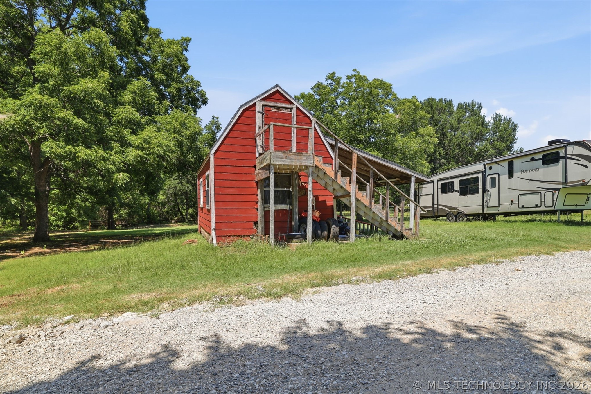 2464 S Roberta Road Property Photo 25