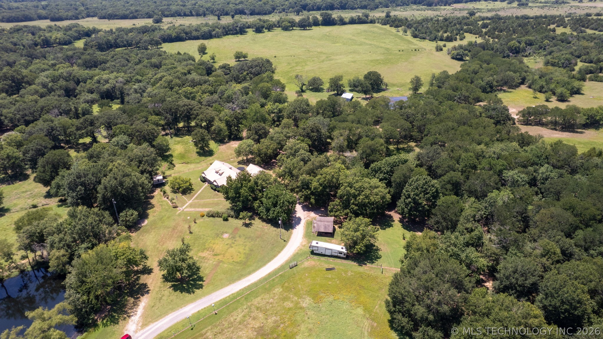 2464 S Roberta Road Property Photo 34