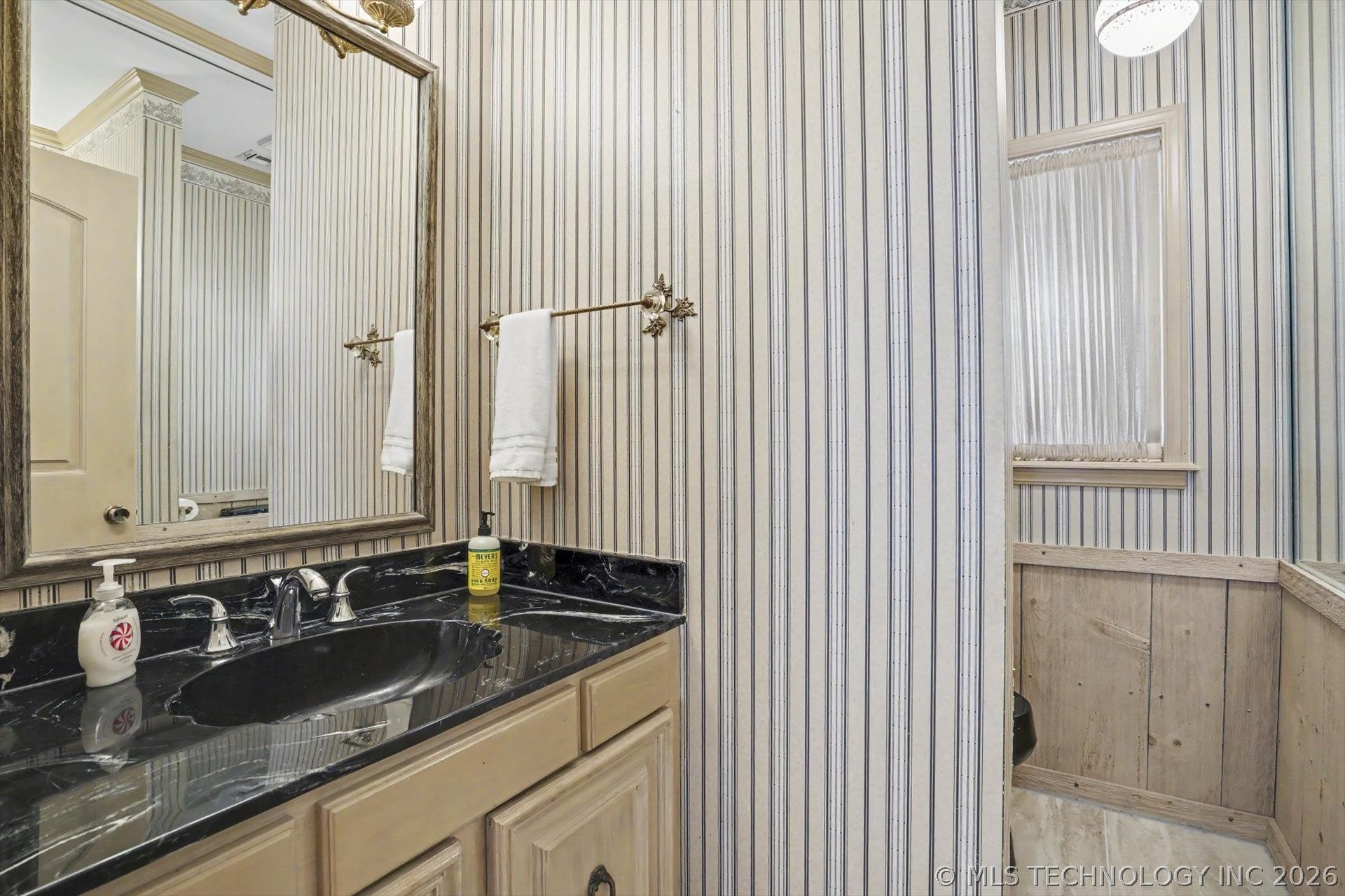 7449 S Indianapolis Avenue Property Photo 35
