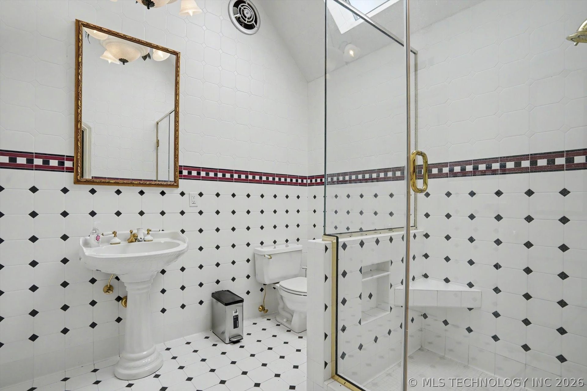 7449 S Indianapolis Avenue Property Photo 40