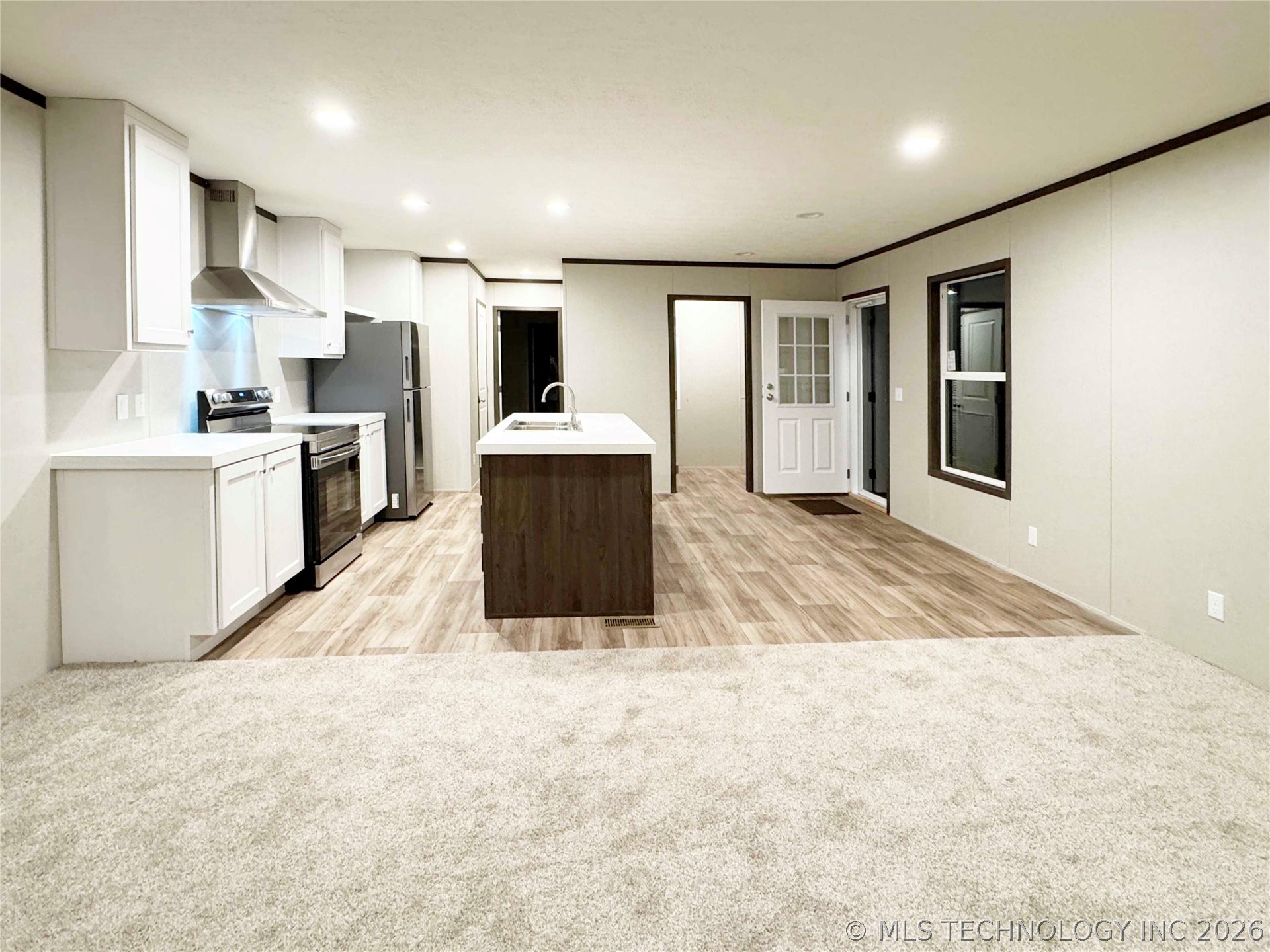 840151 S 3450 Road Property Photo 6