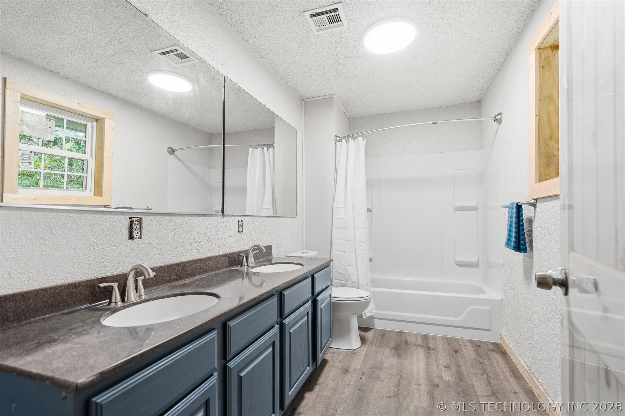 4268 Chickasaw Road Property Photo 14
