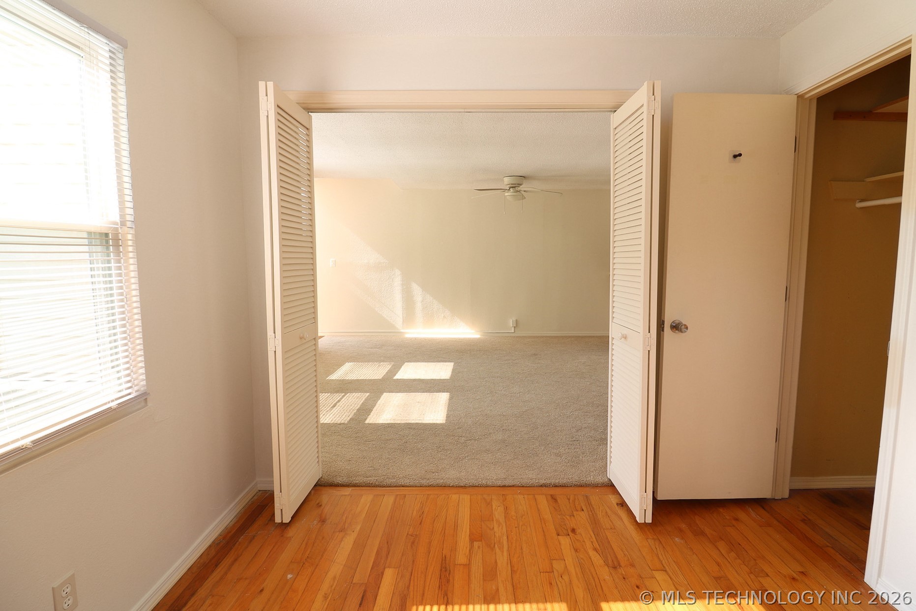 3806 S Rockford East Avenue D Property Photo 16