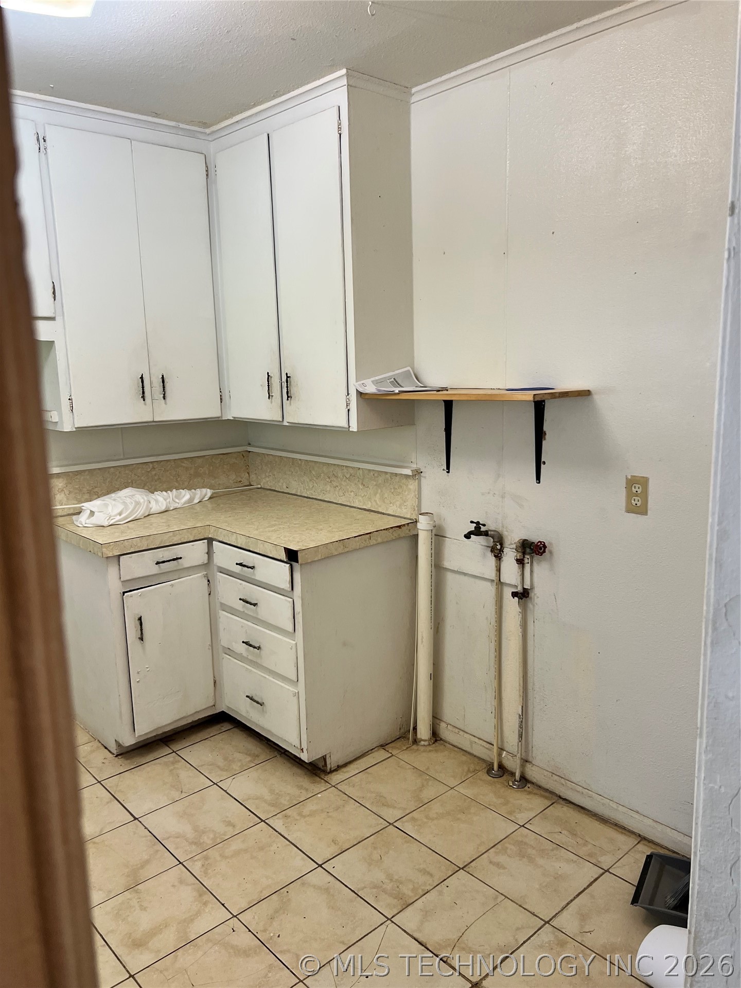 503 E 22nd Street Property Photo 6