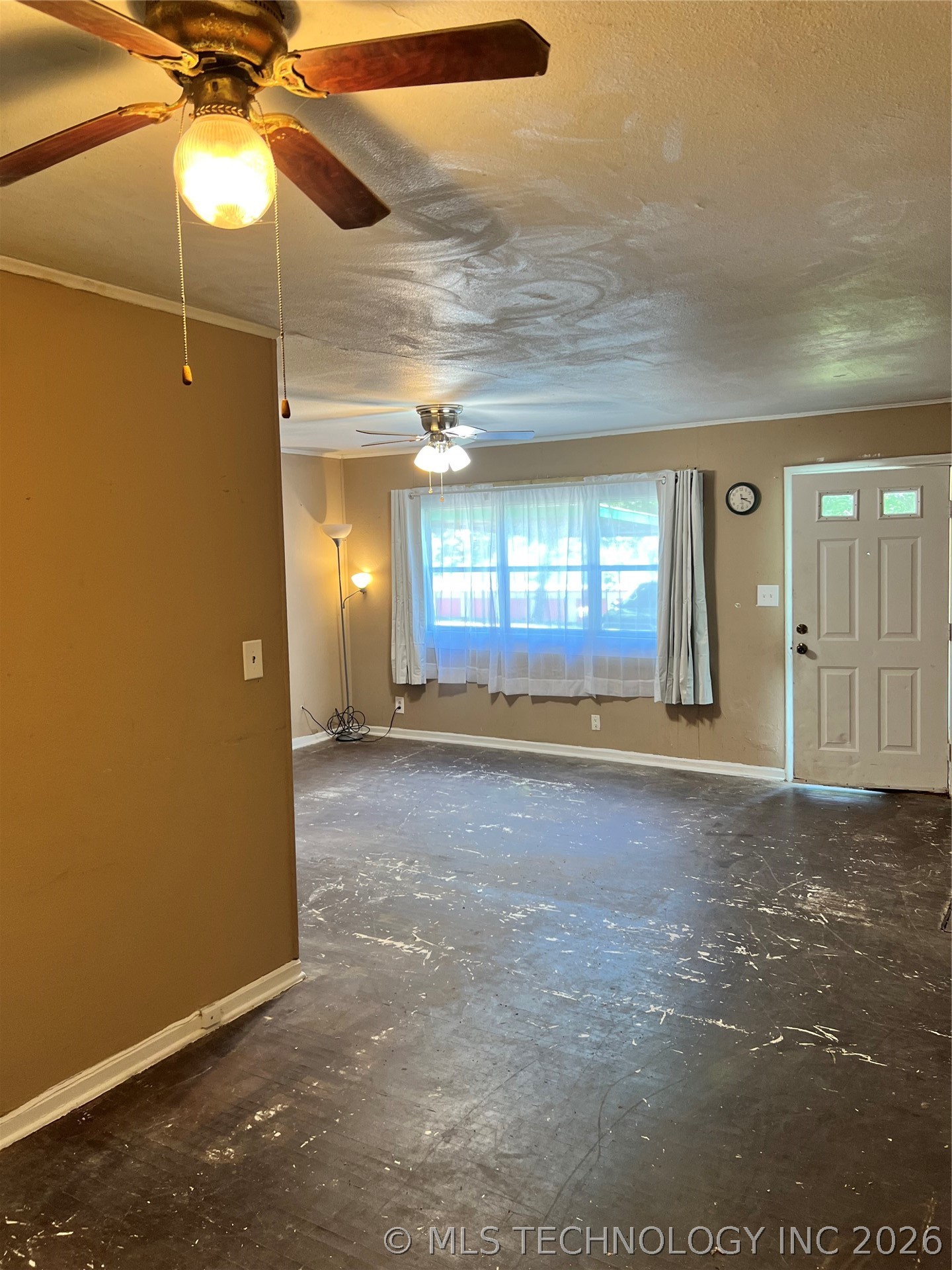 503 E 22nd Street Property Photo 8