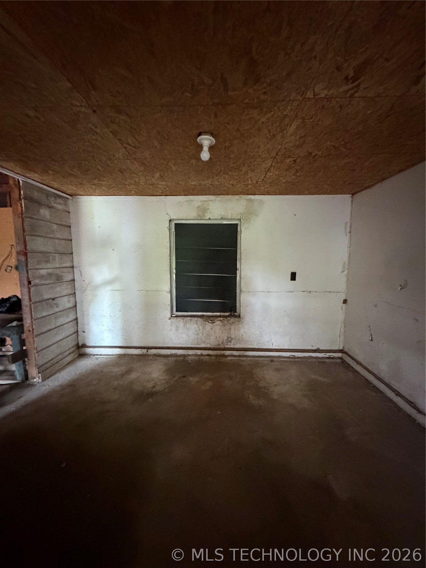 503 E 22nd Street Property Photo 15