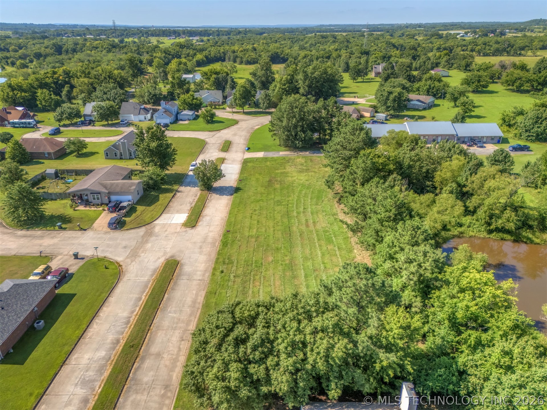 001 Orchard Parkway Property Photo 18