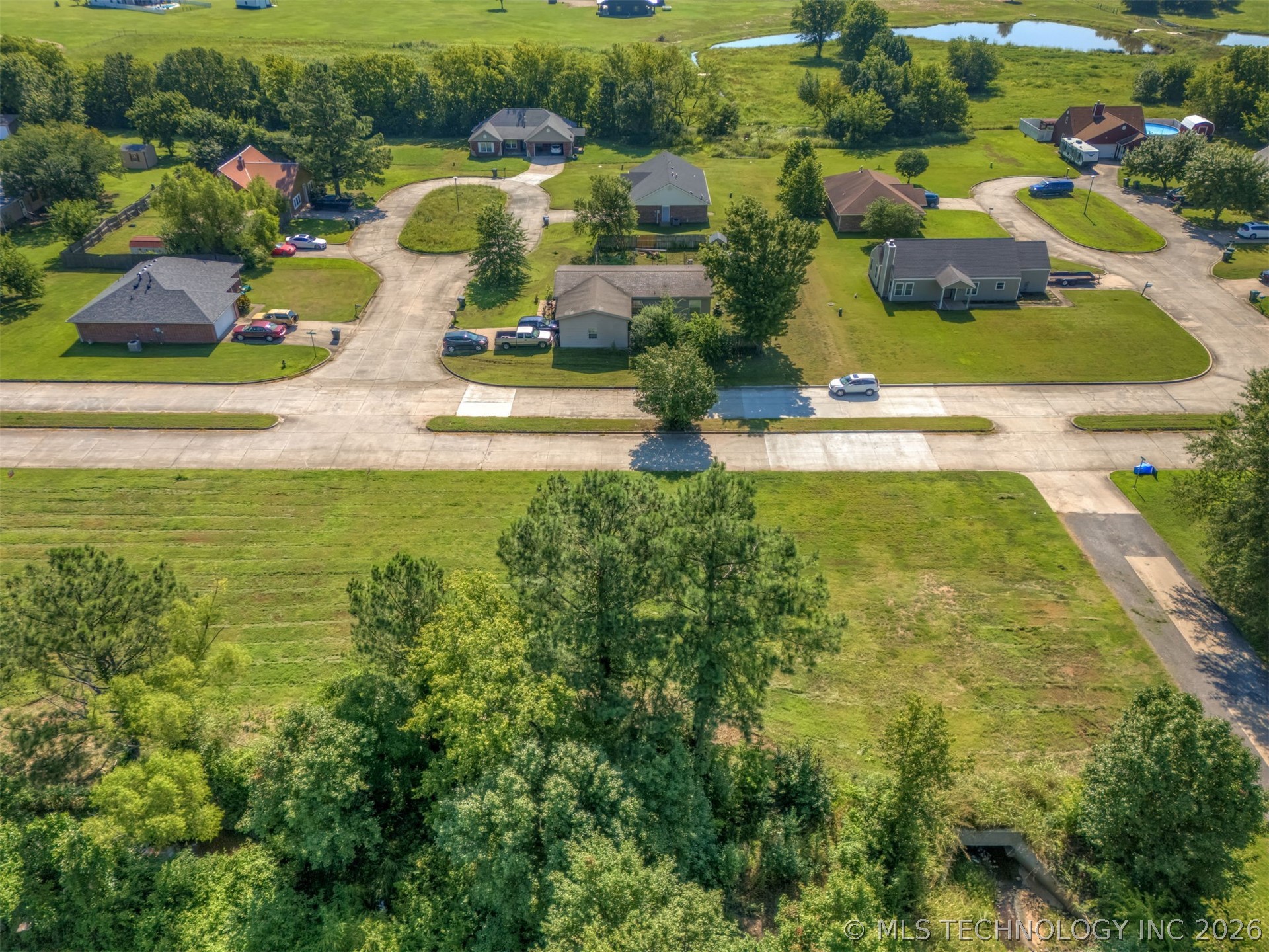 001 Orchard Parkway Property Photo 31