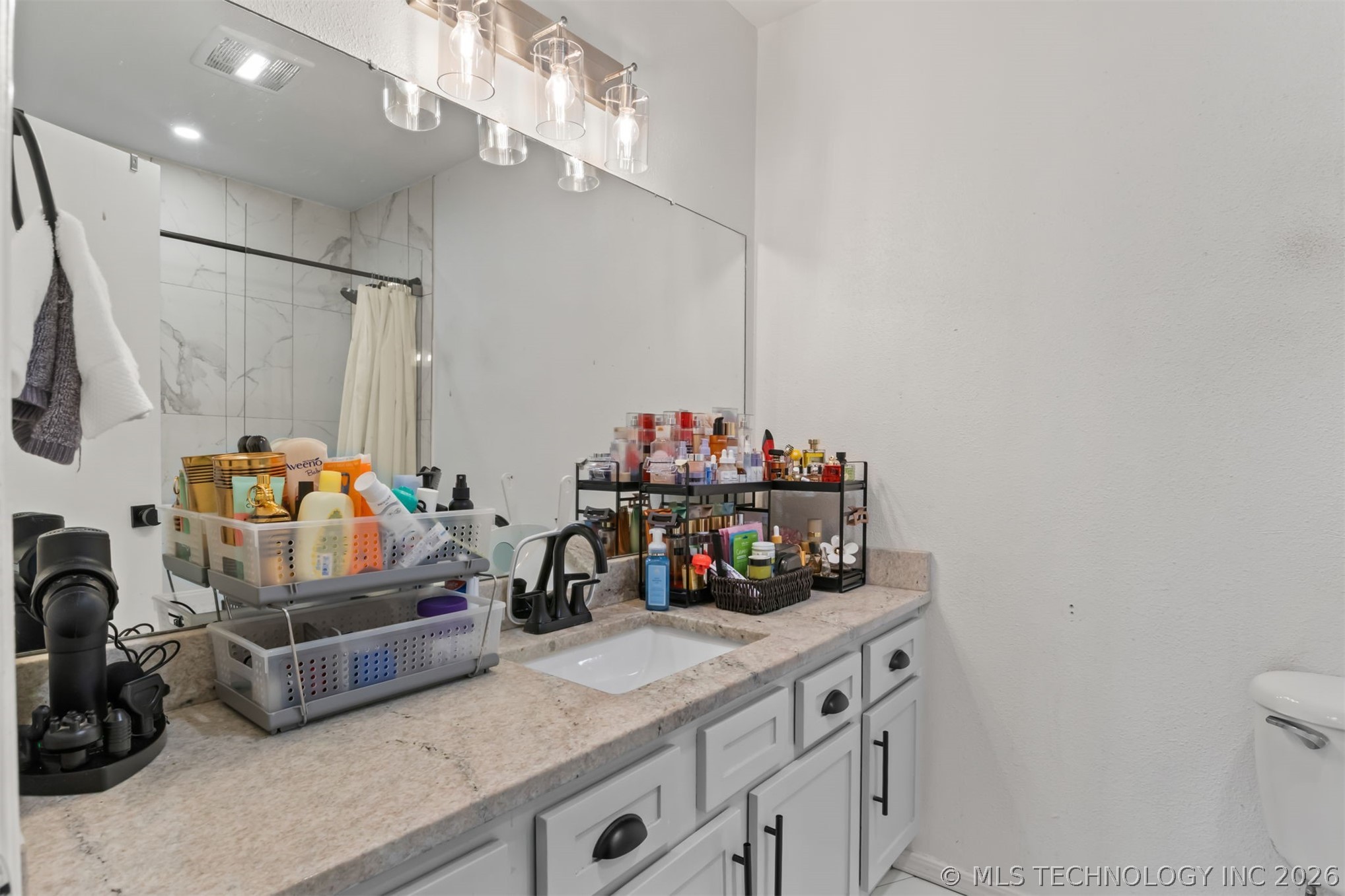 8722 E 74th Place Property Photo 28