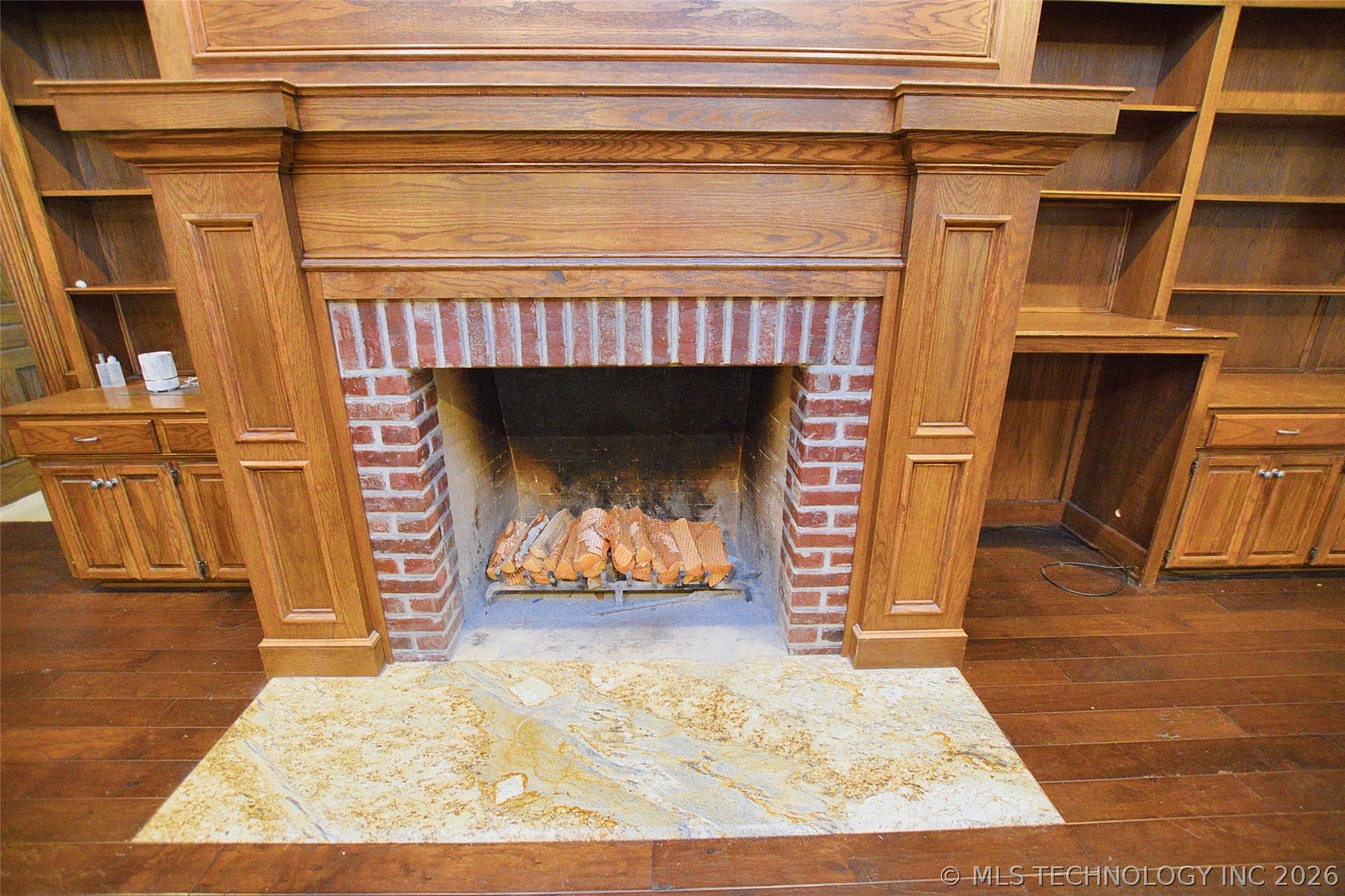 720 S East Avenue Property Photo 21