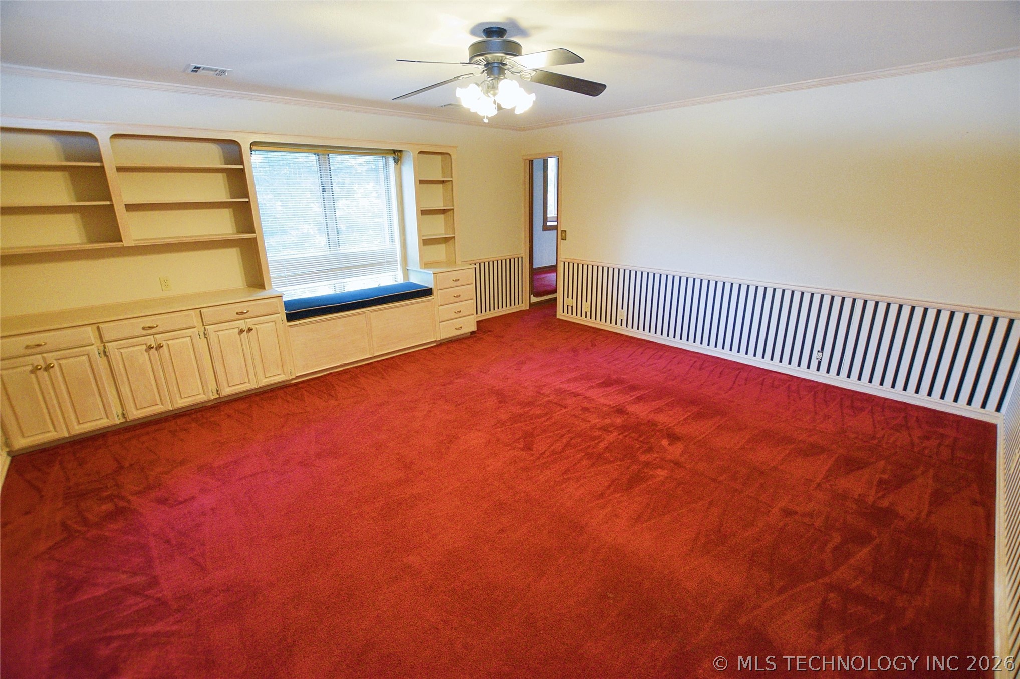 720 S East Avenue Property Photo 34