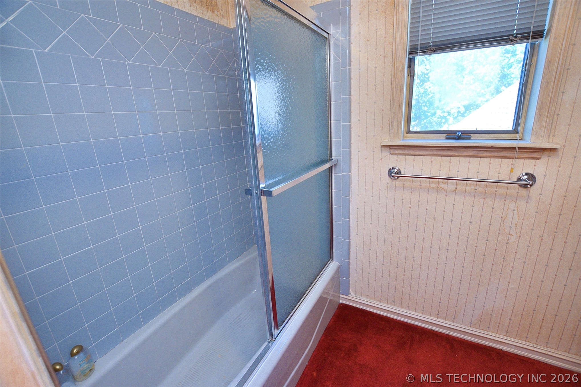 720 S East Avenue Property Photo 38