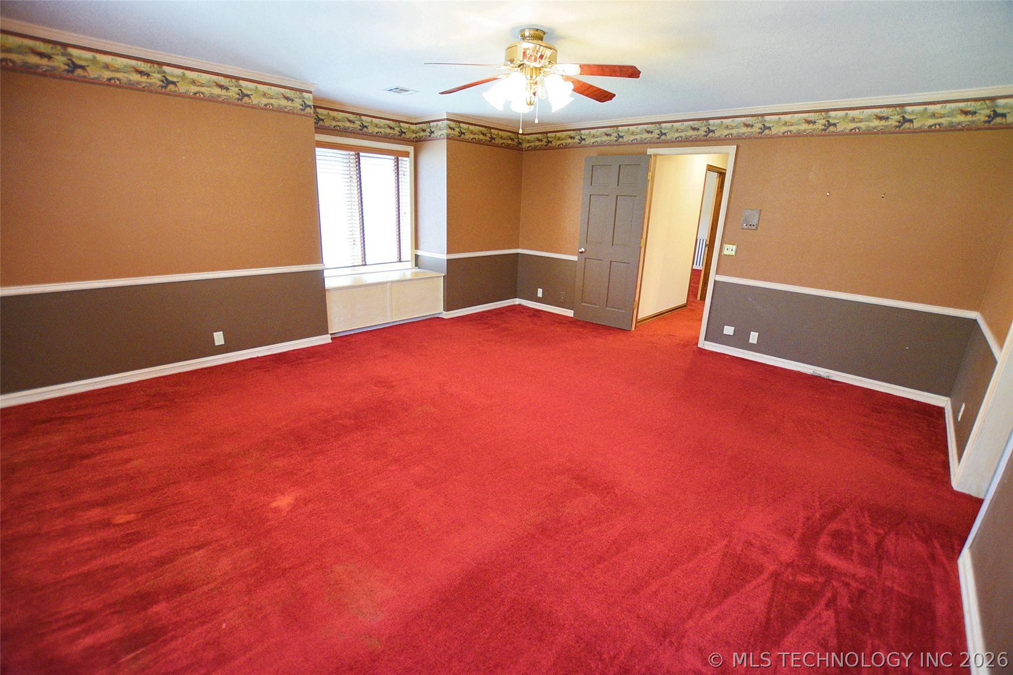 720 S East Avenue Property Photo 41
